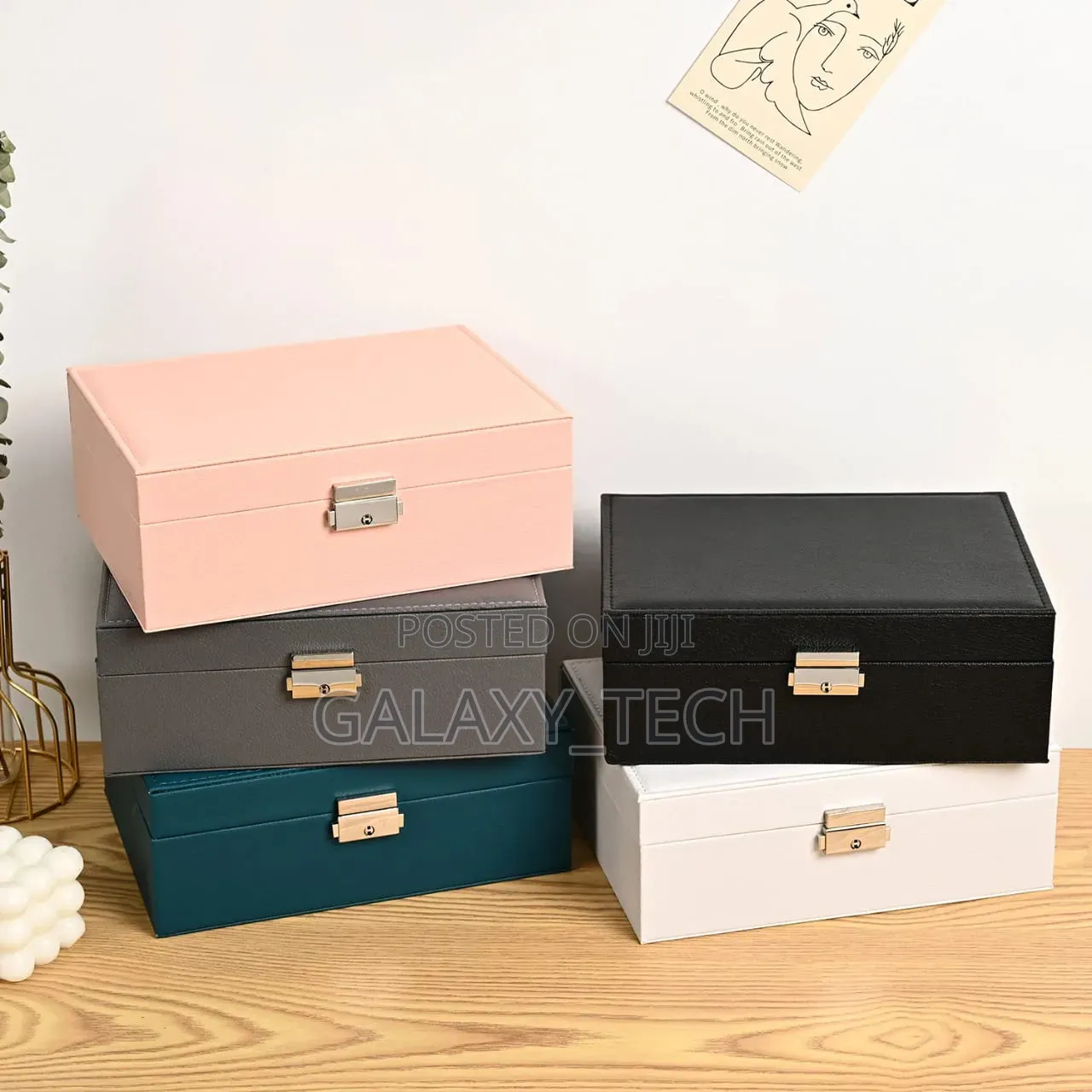 Exquisite Large Capacity Travel Jewelry Bag/Jewelry Organizer