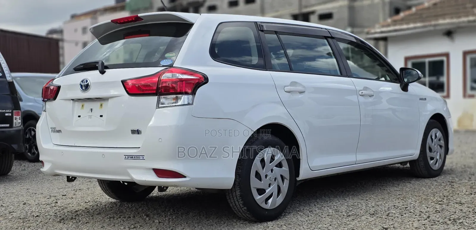 Toyota Corolla Fielder 2019 White