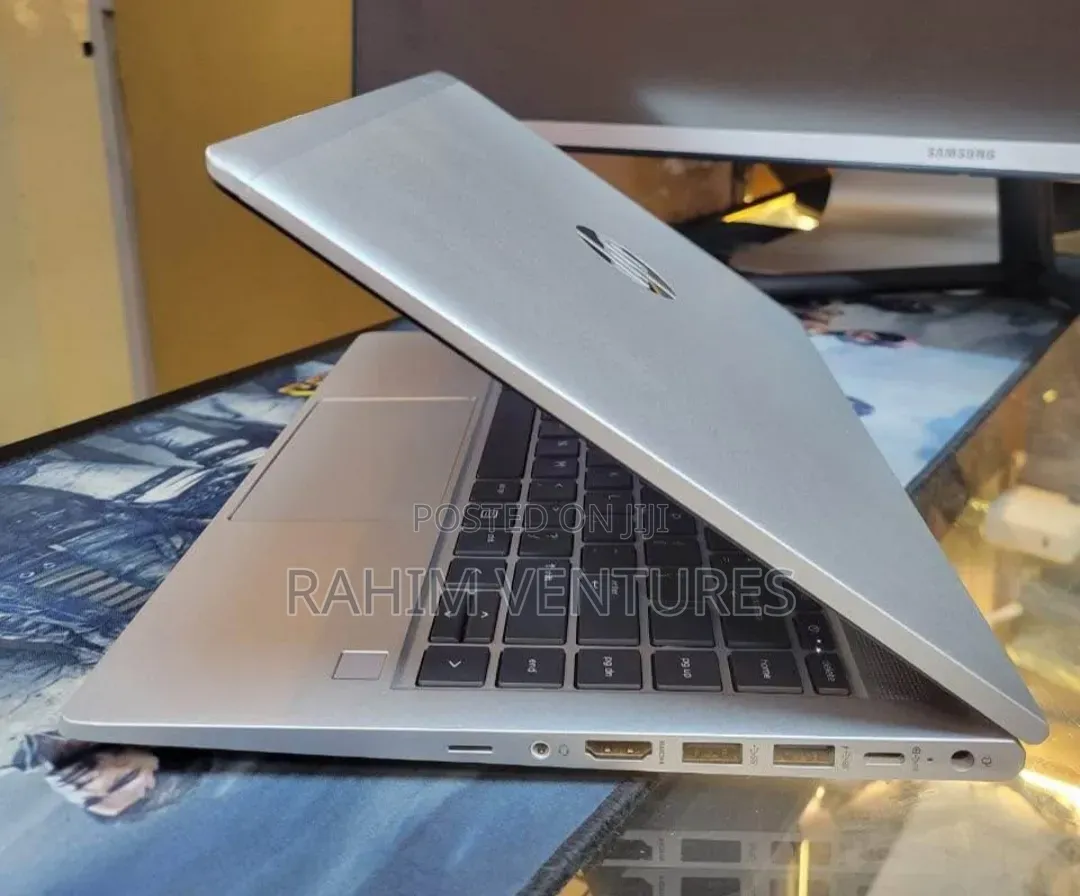 Laptop HP EliteBook 645 G9 8GB AMD Ryzen 5 SSD 256GB