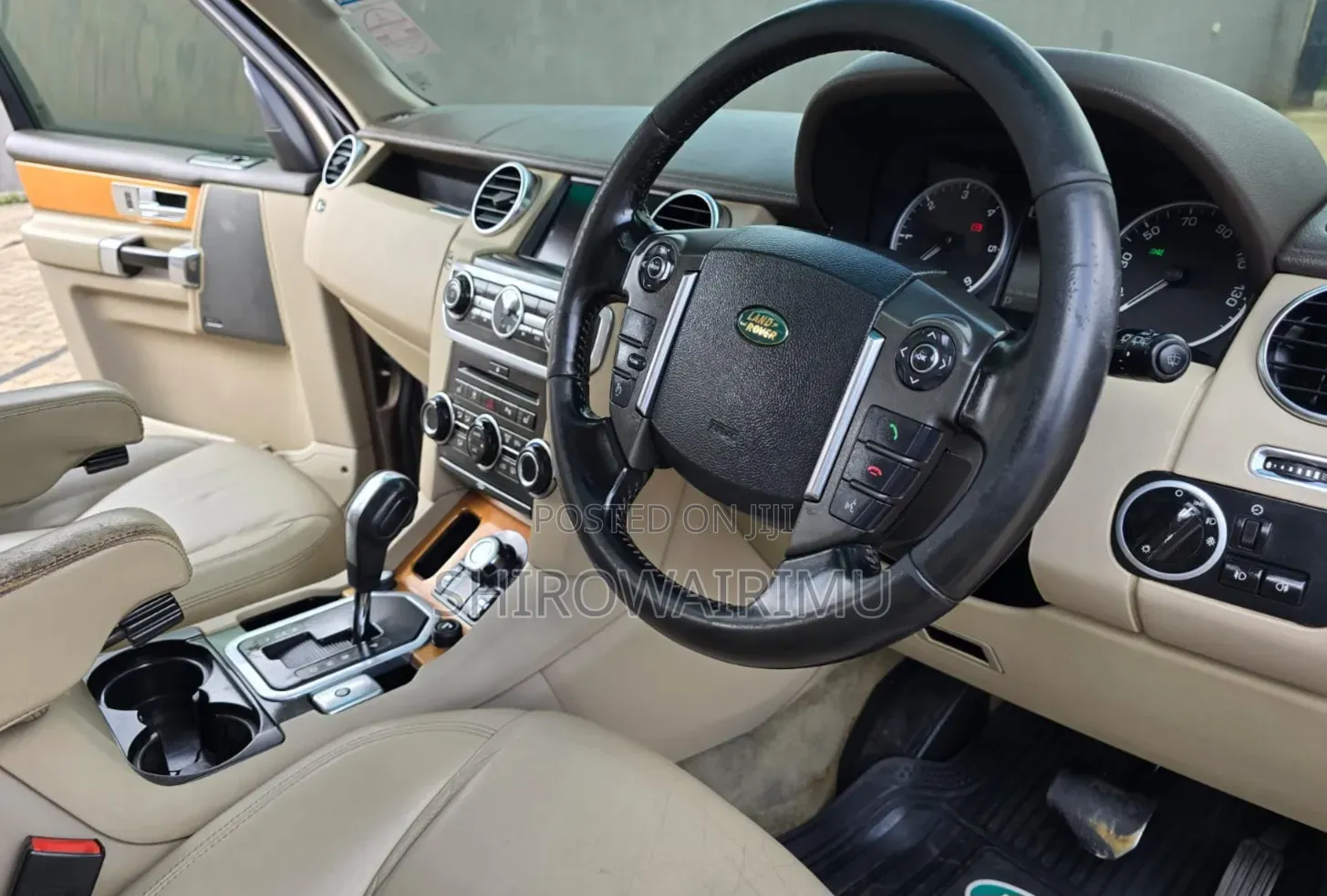 Land Rover Discovery 2010 Brown