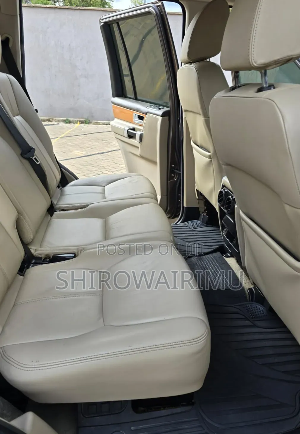 Land Rover Discovery 2010 Brown