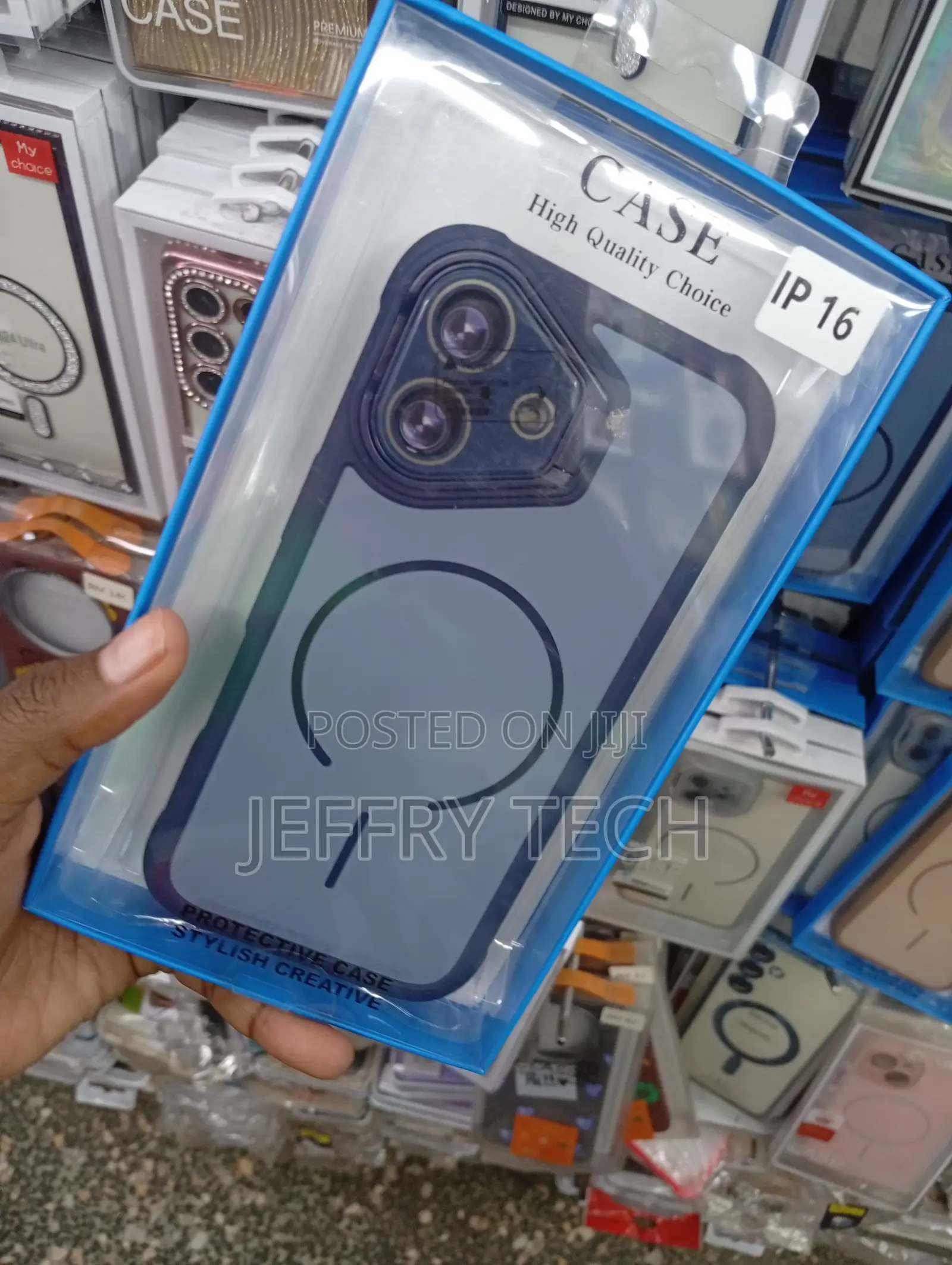 iPhone 16 Distinctive Dark Blue Circular Design Case