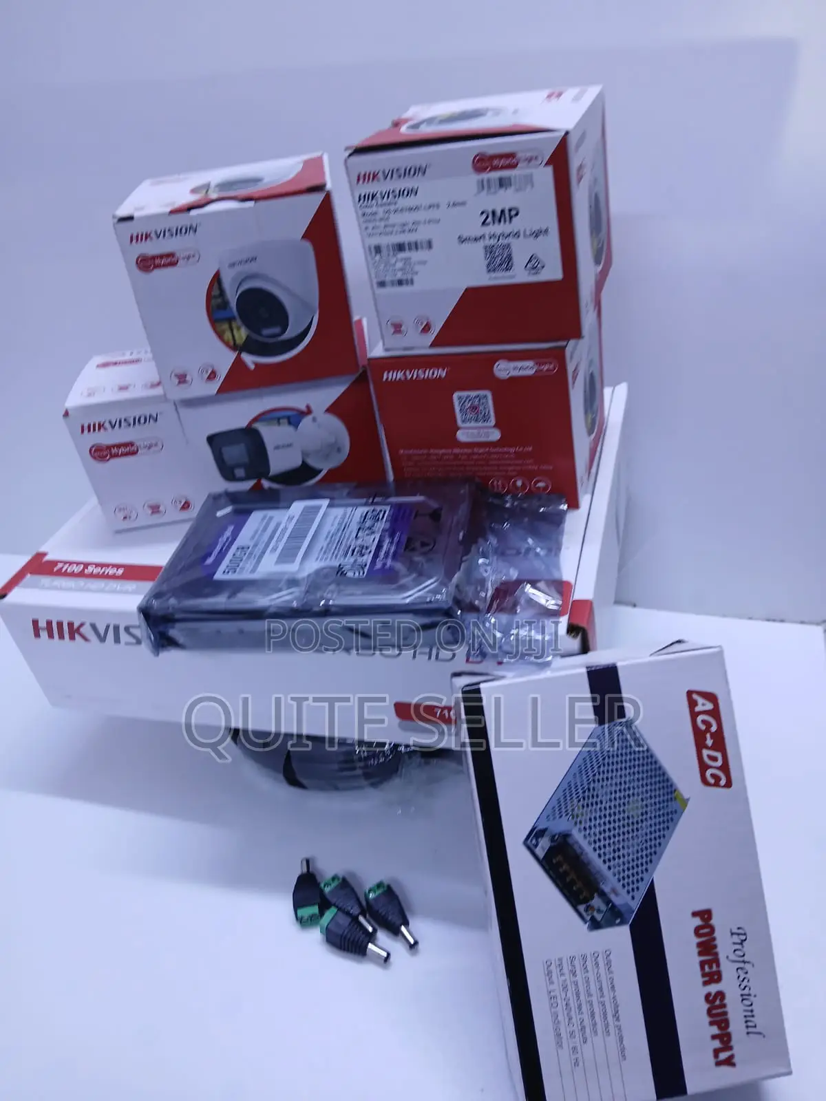 4 Channel Hik Securitycamera Kit DVR Security for Home and Business