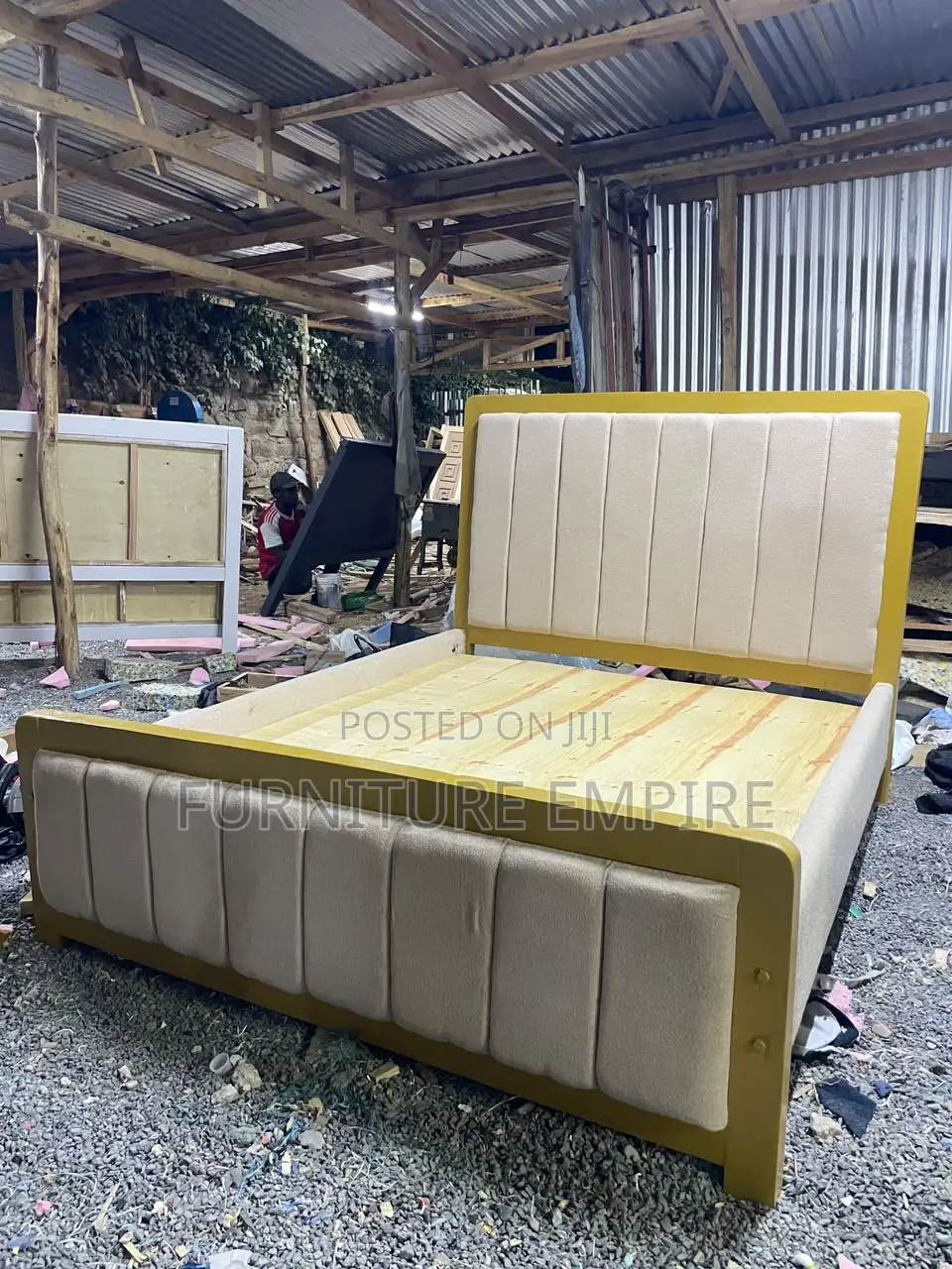 5 by 6 Mocket Bed