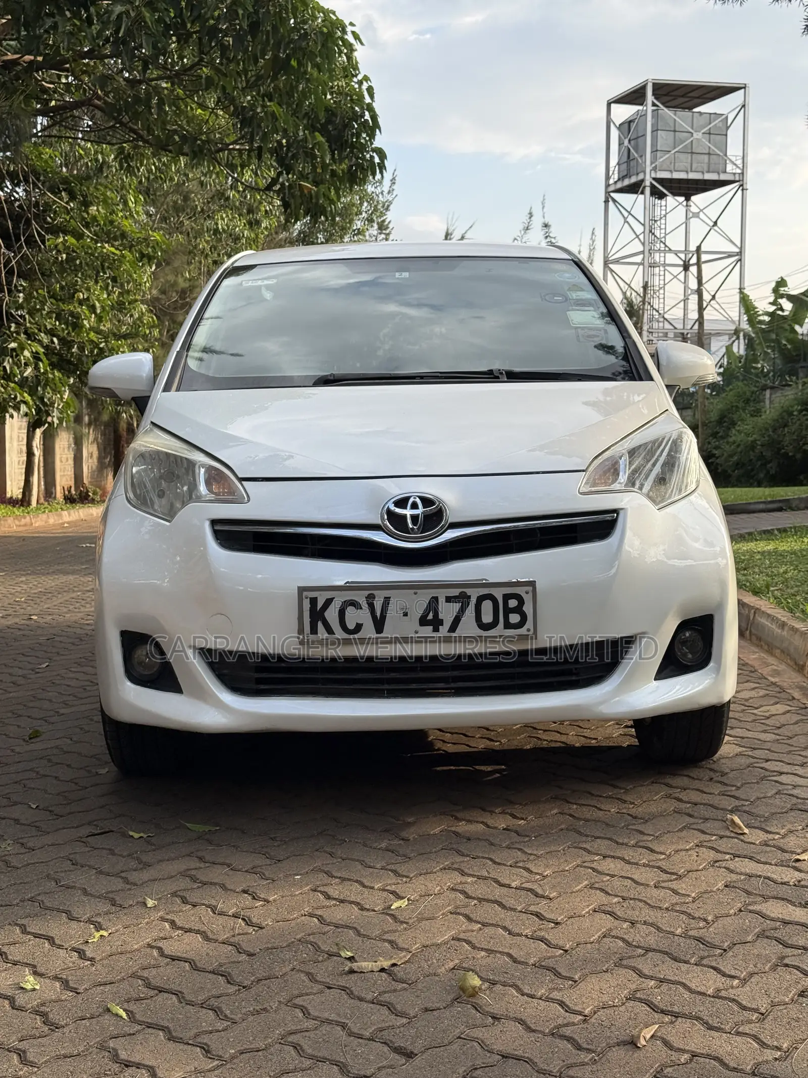 Toyota Ractis 2012 White