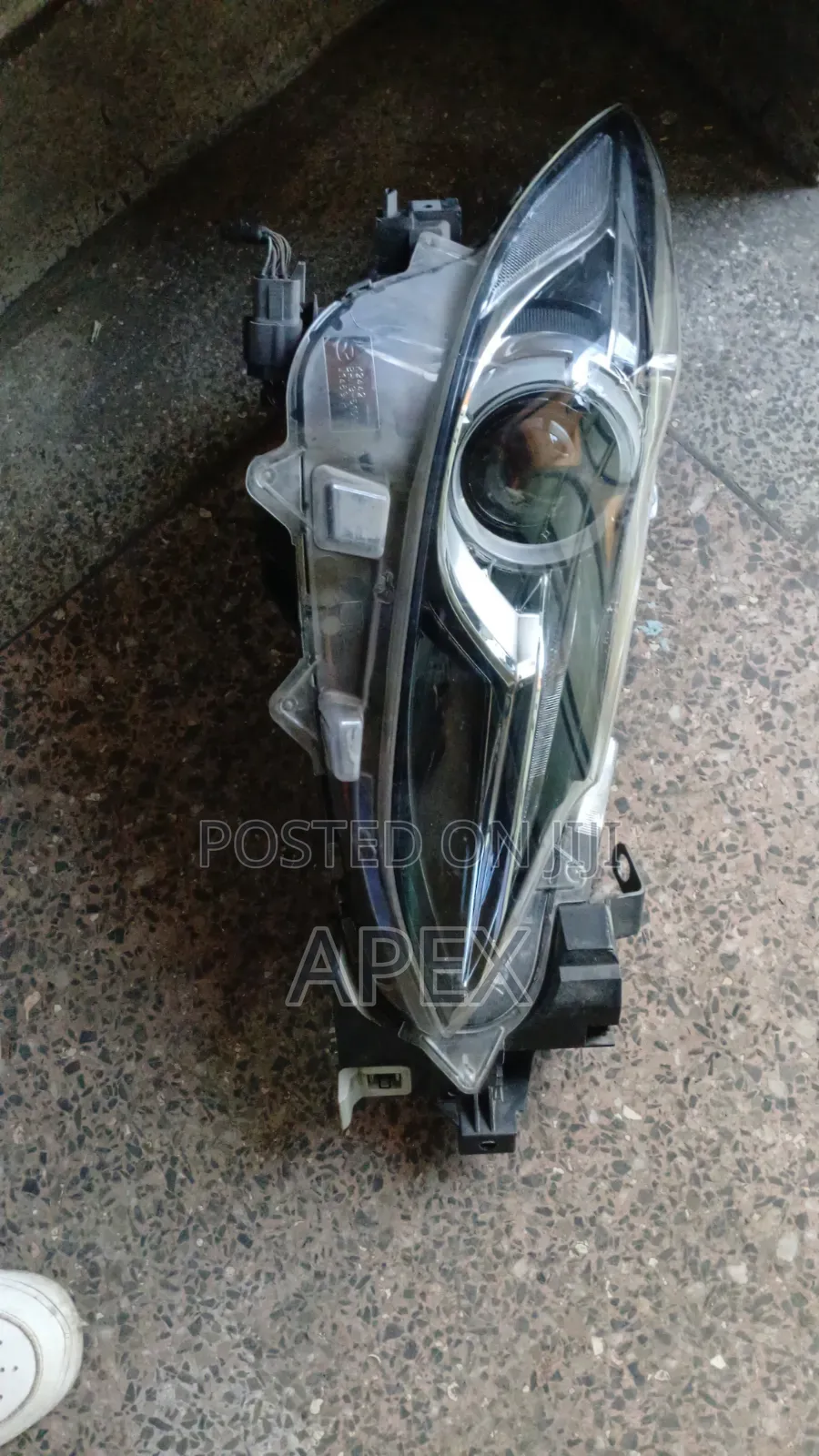 Mazda Axela Head Lamp Xenon