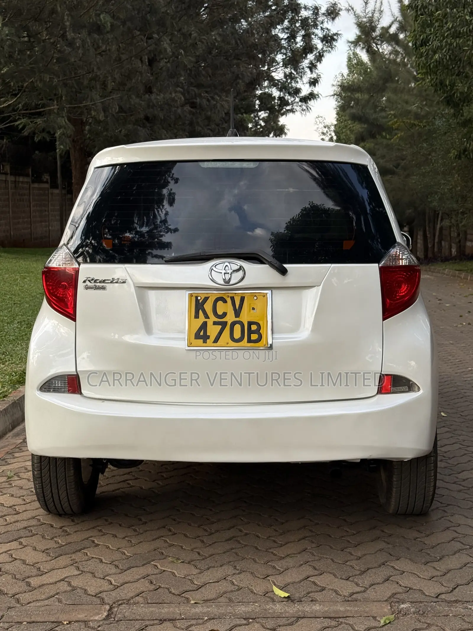 Toyota Ractis 2012 White