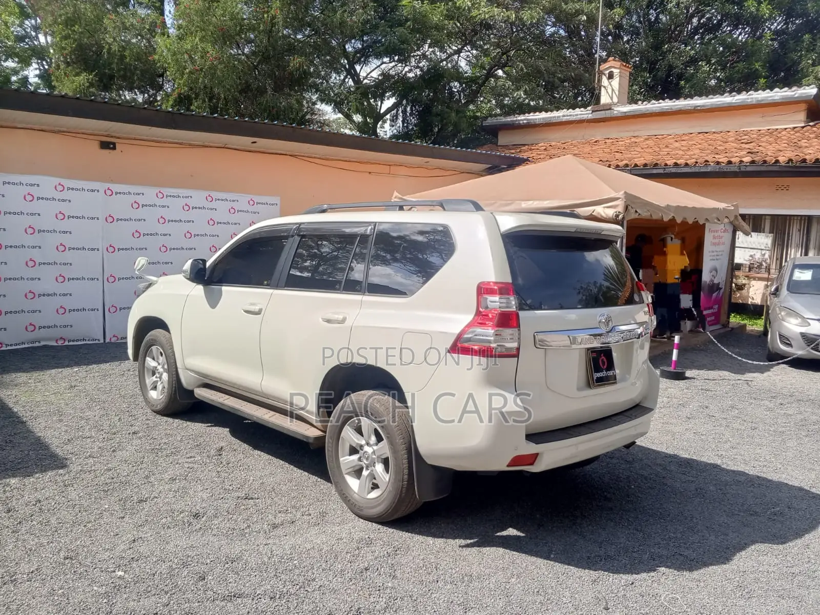 Toyota Land Cruiser Prado 2015 White