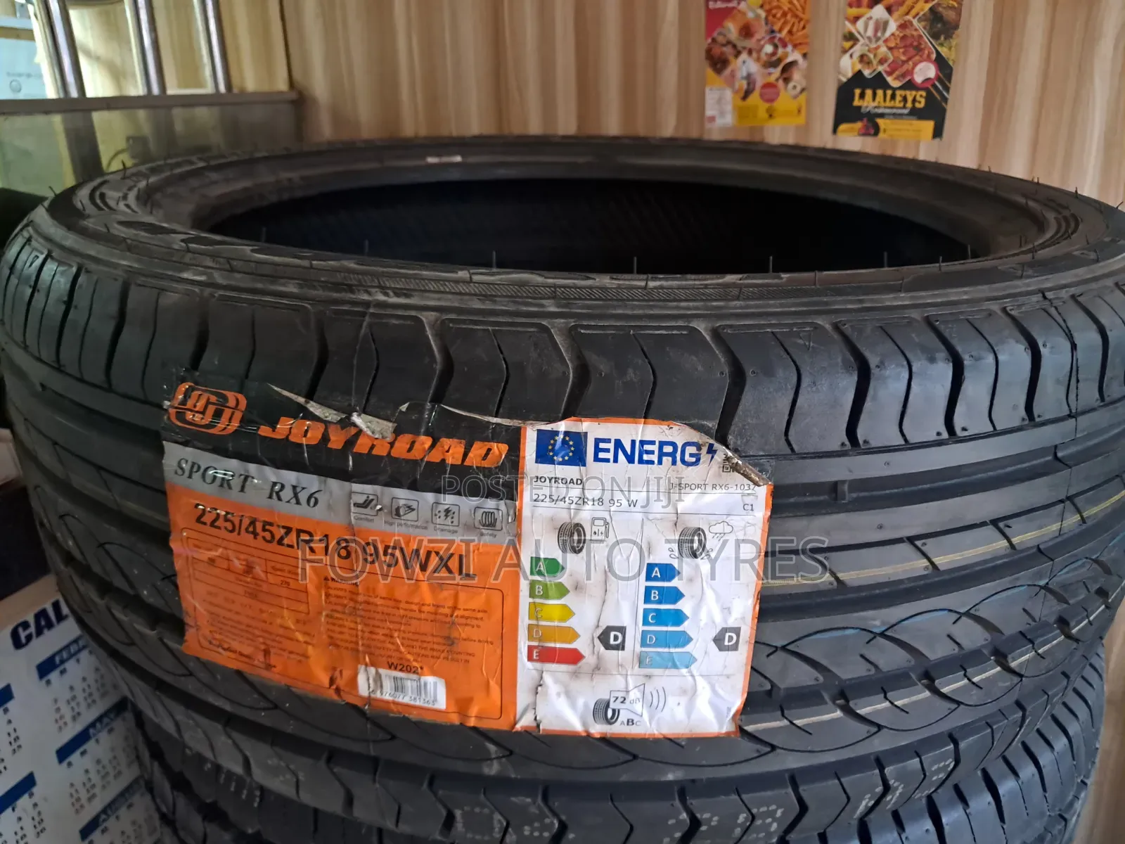 225/45r18 Joyroad
