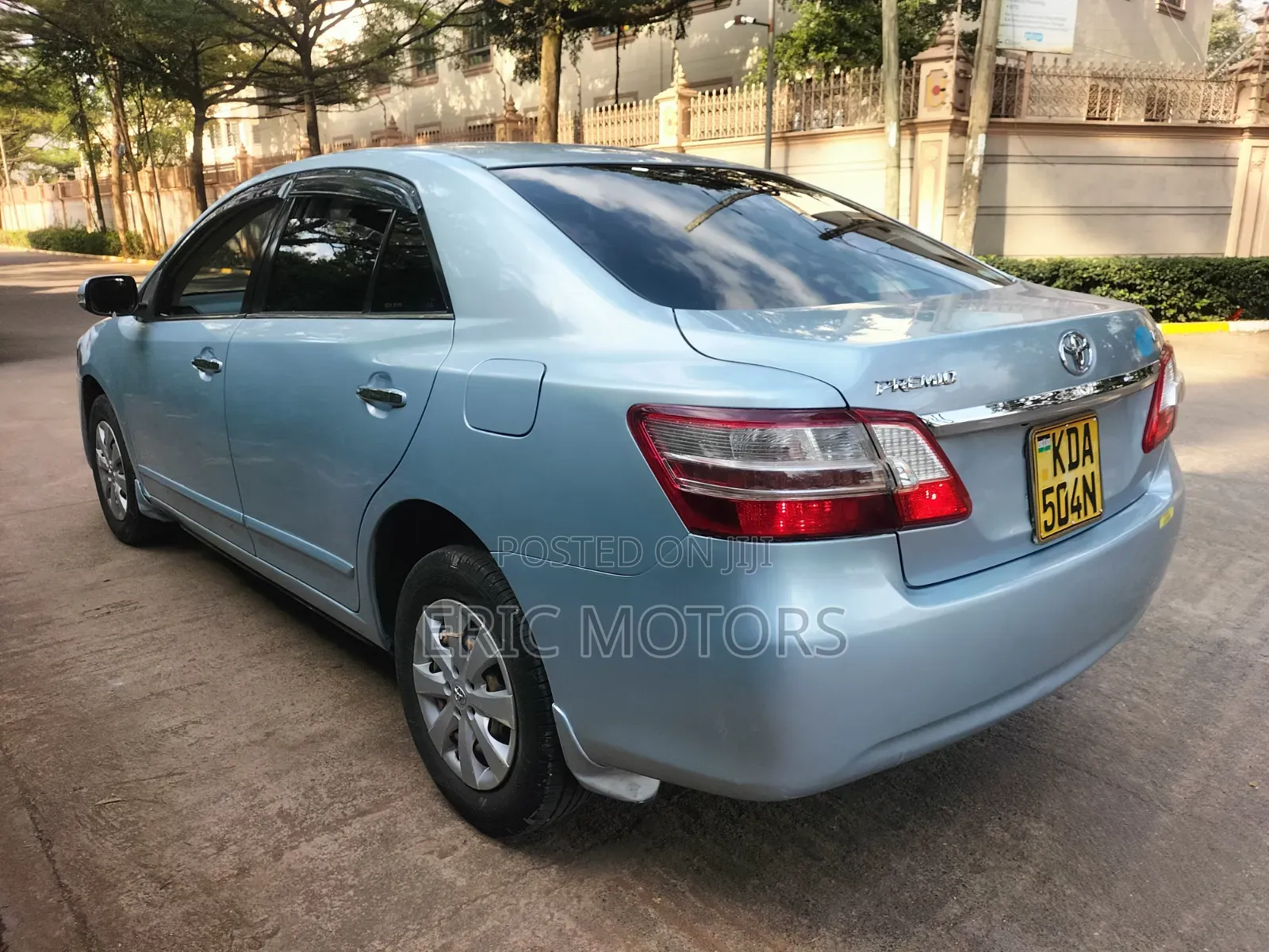 Toyota Premio 2013 Blue