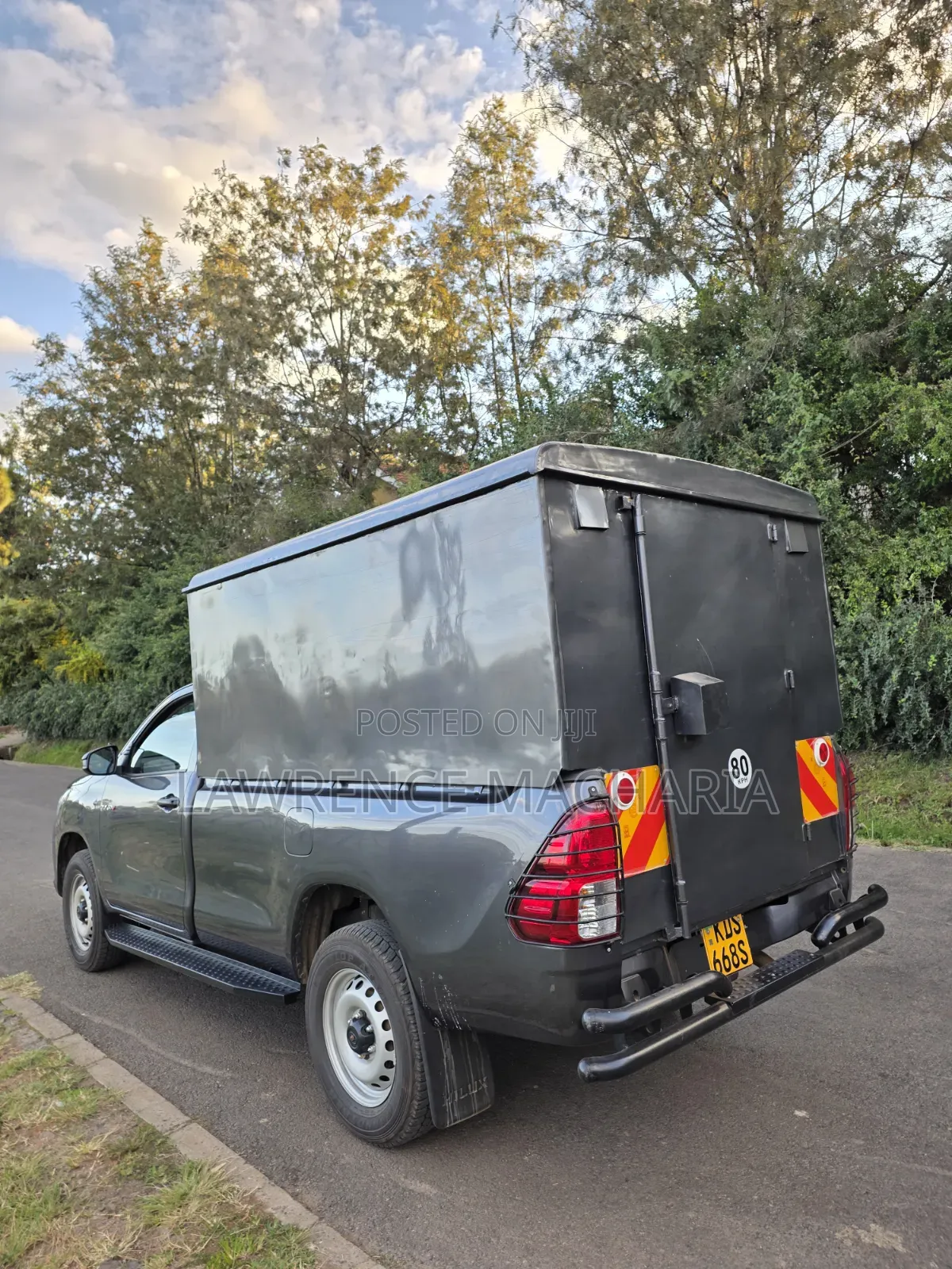 Toyota Hilux 2025 Gray