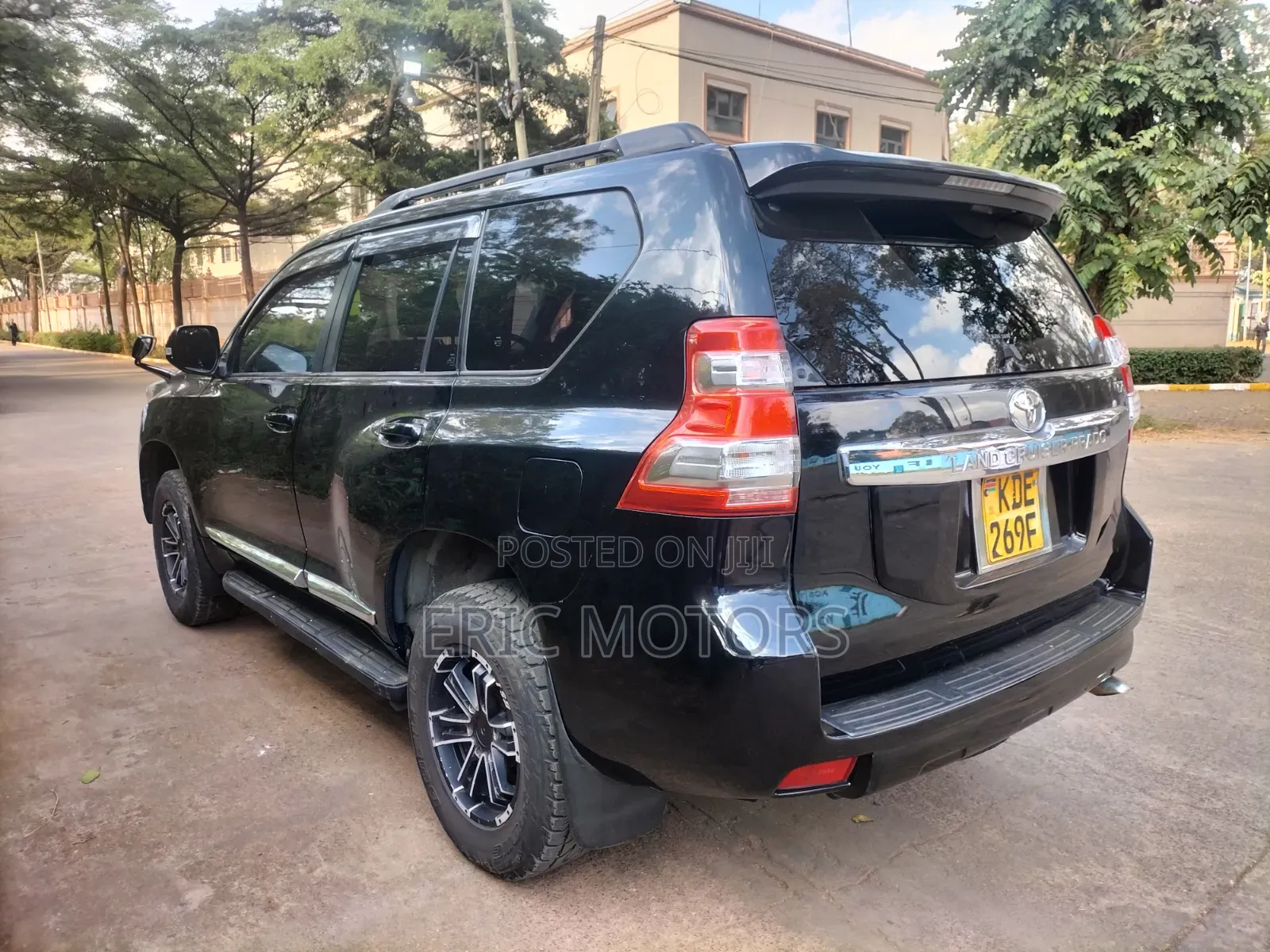 Toyota Land Cruiser Prado 2014 Black