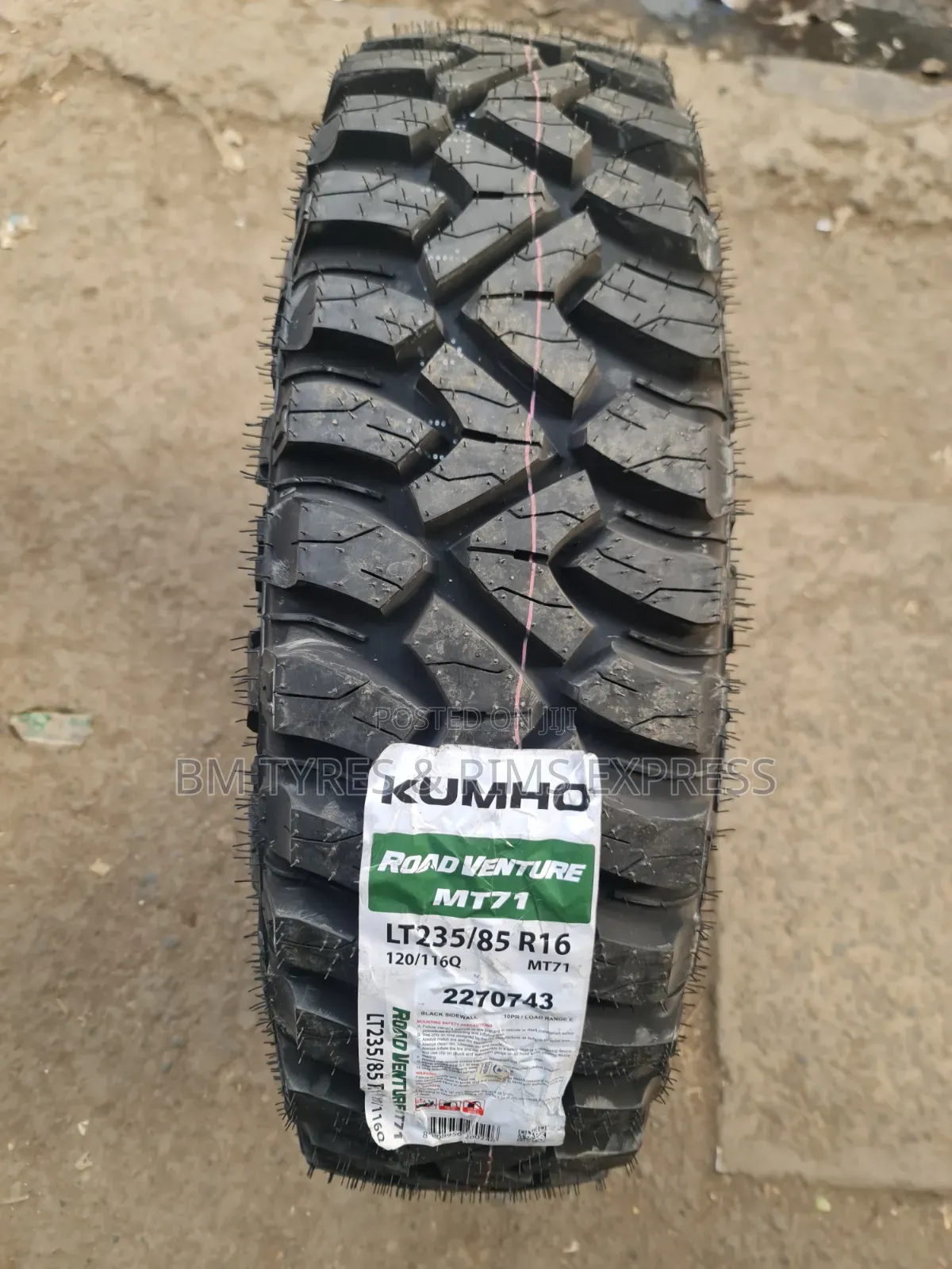 235 /85 R16 Khumo Tires (Mud Terrein)