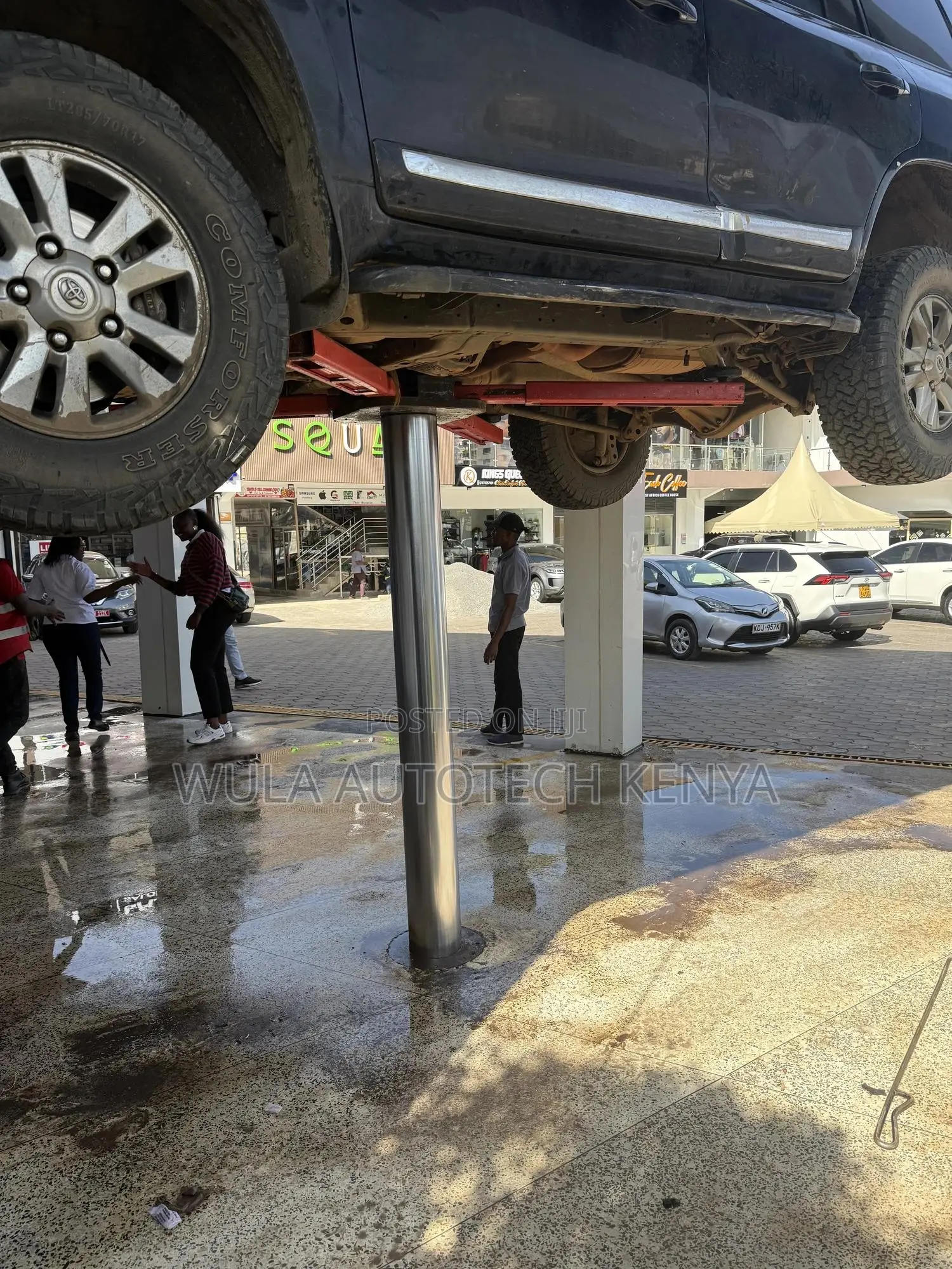 Heavy Duty Single Column Lift Machine For Car Wash