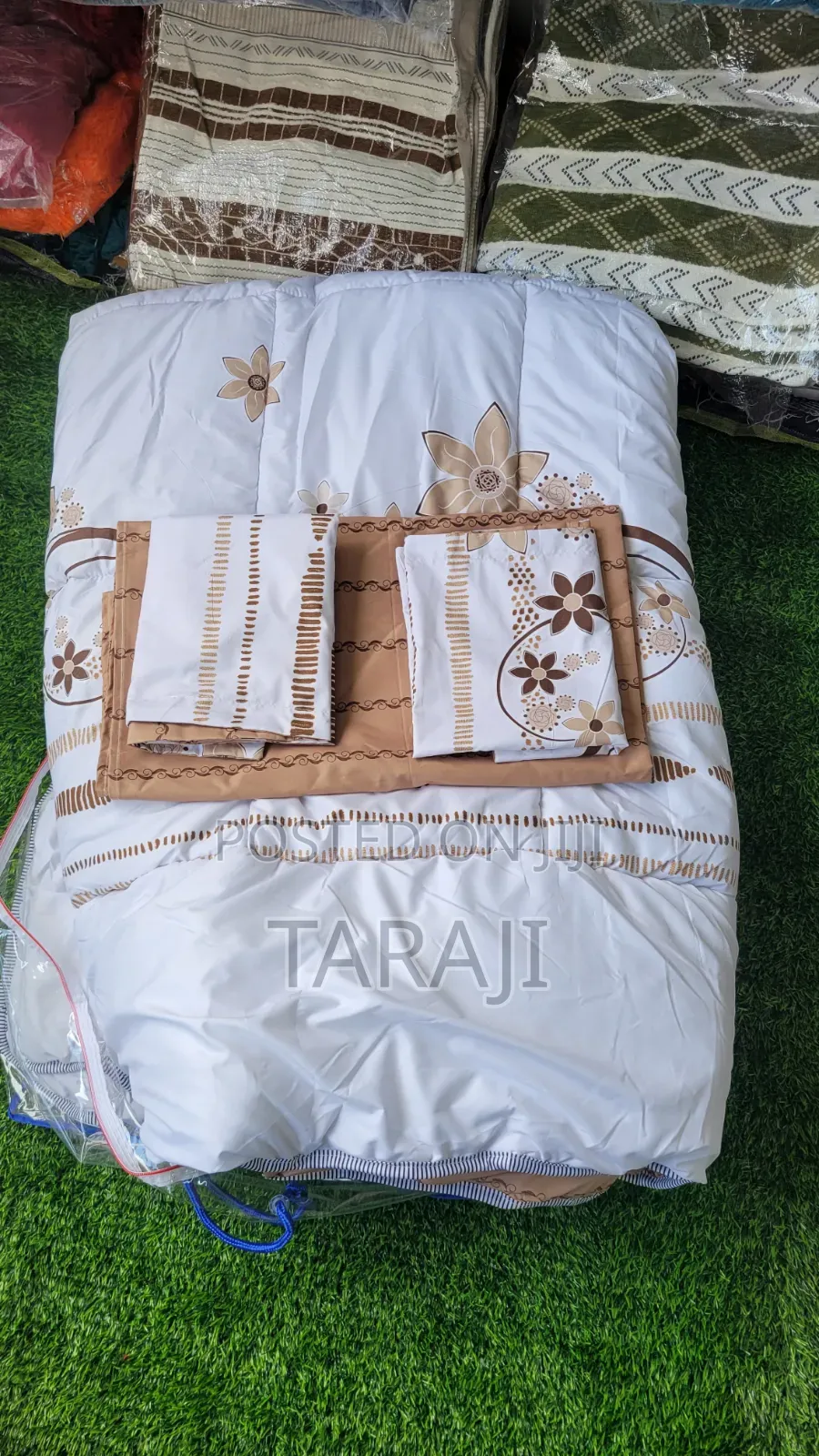 Premium 4-Piece Binded Duvet Set - Luxury Quilted Bedding
