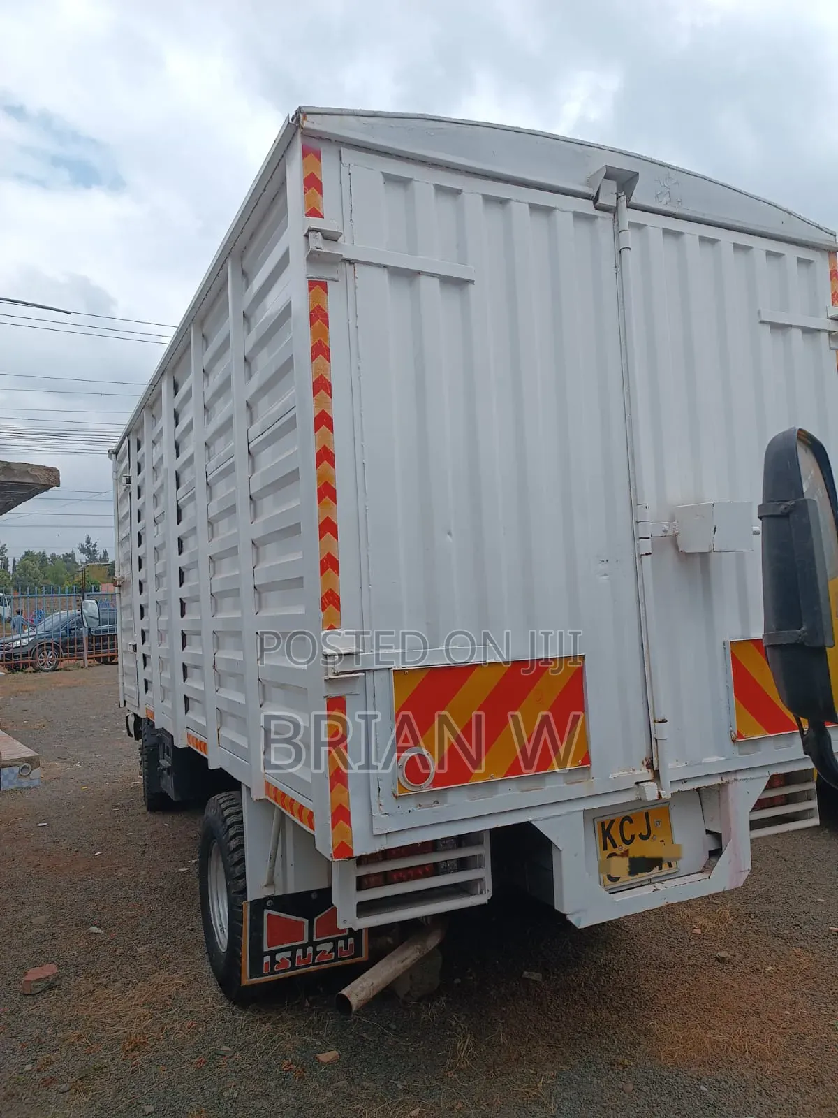 Isuzu NKR Original Local Canter 2017