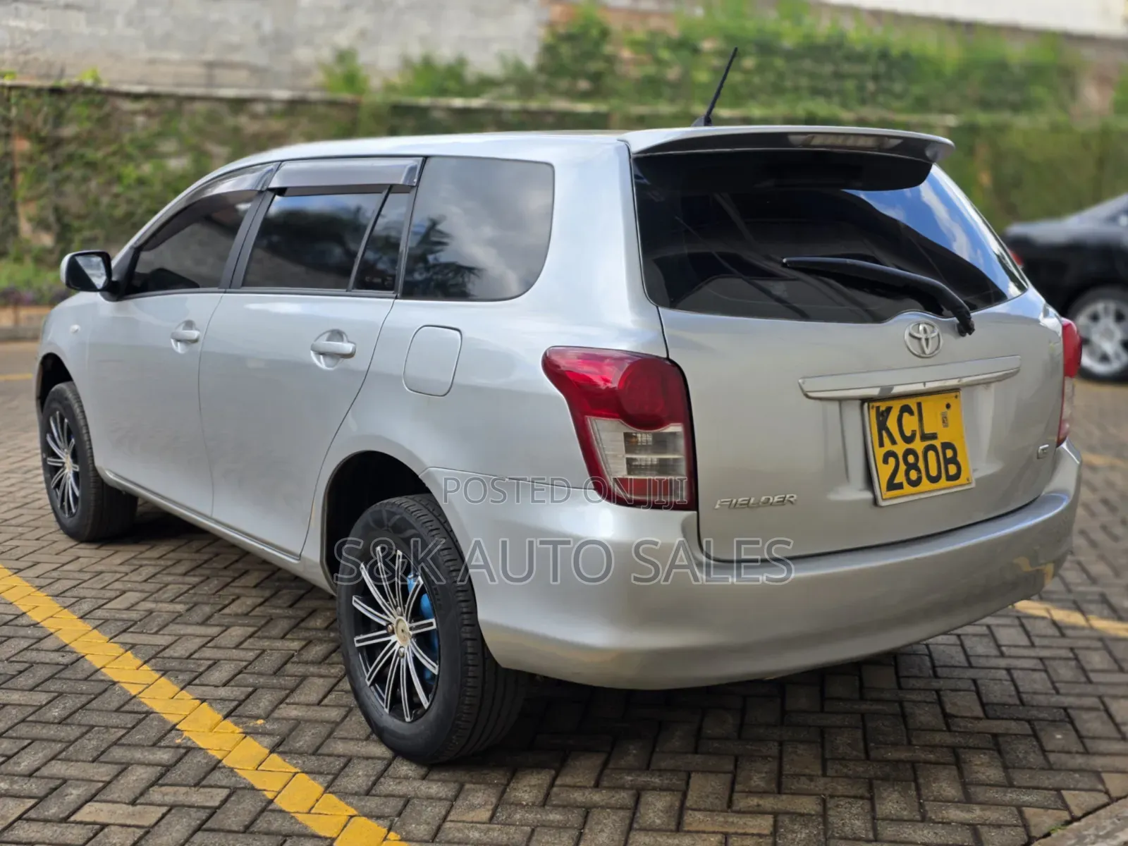 Toyota Corolla Fielder 2009 Silver