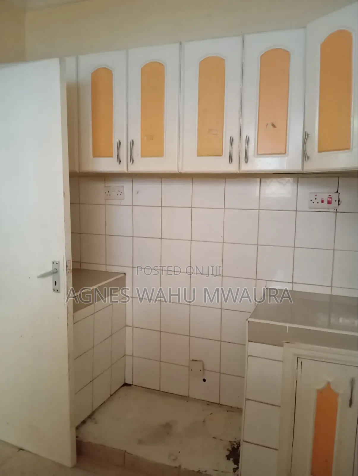 3bdrm Bungalow in Oluulua for sale