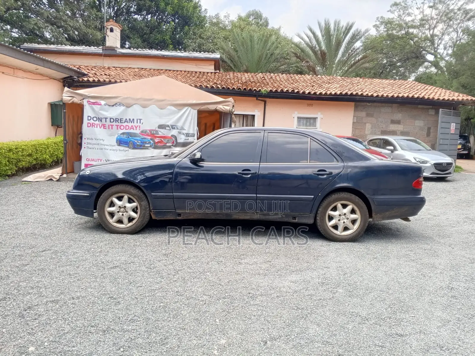 Mercedes-Benz E350 2000 Blue