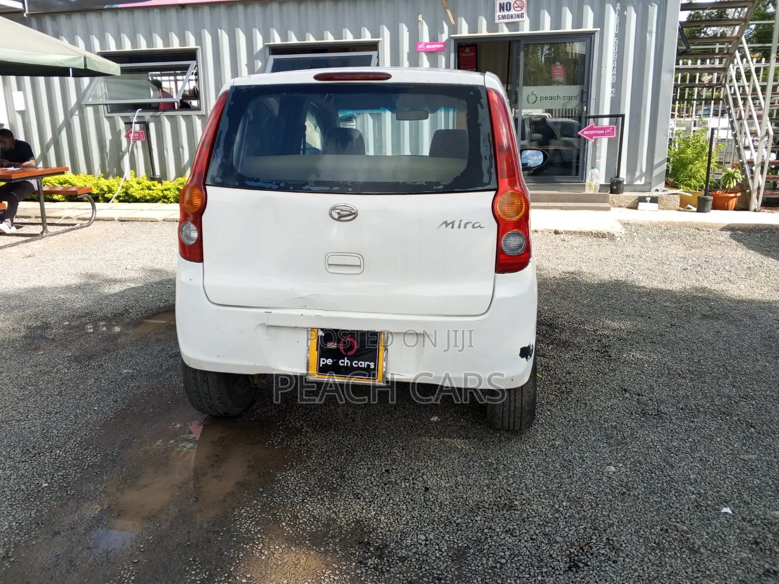 Daihatsu Mira 2011 White