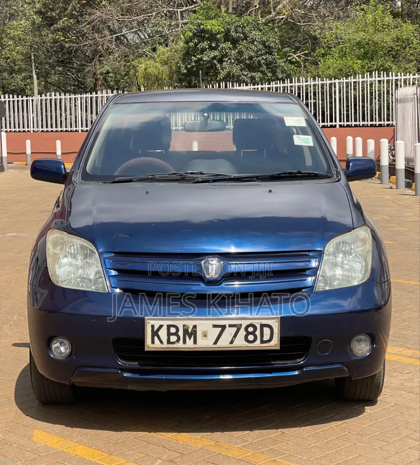 Toyota IST 2005 Blue