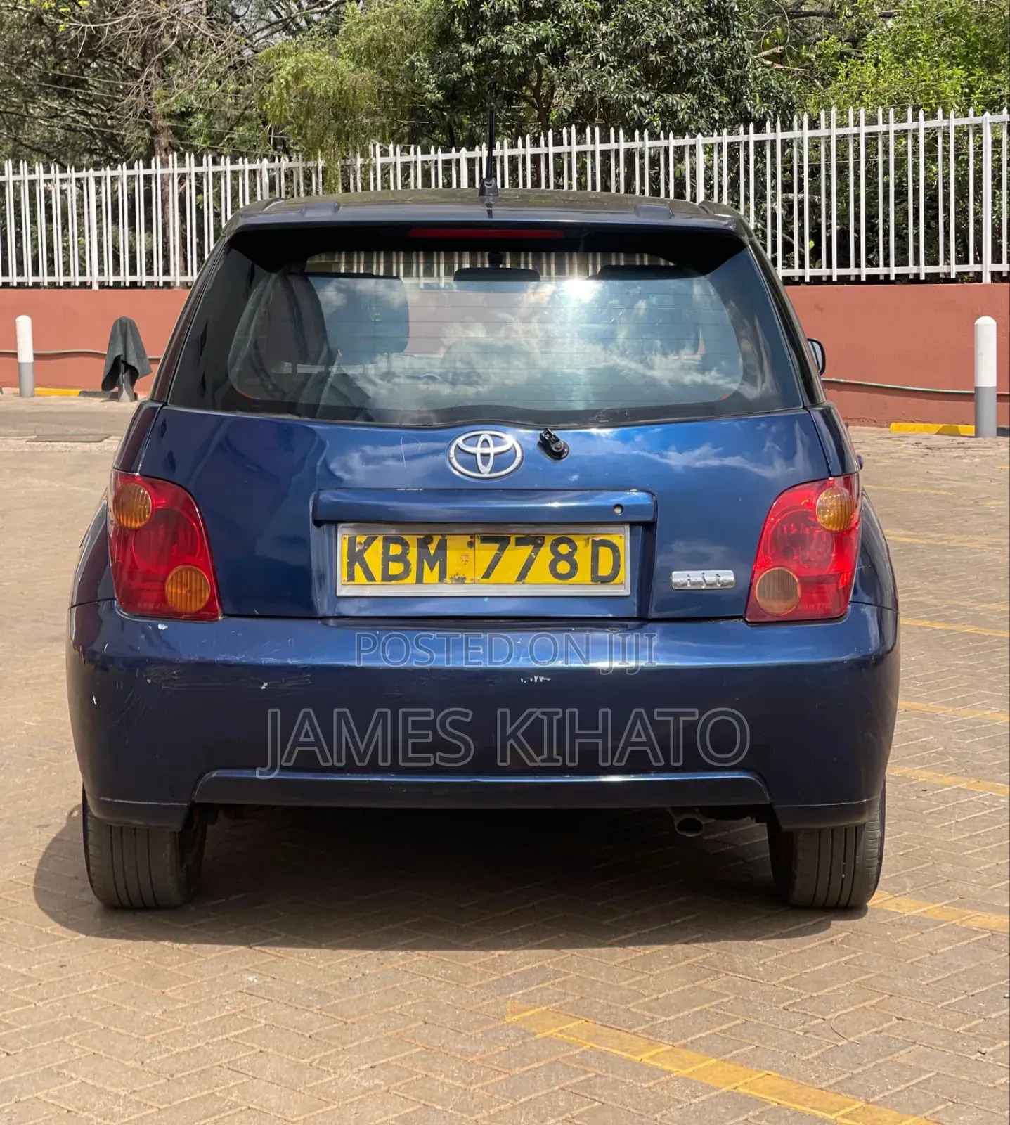 Toyota IST 2005 Blue