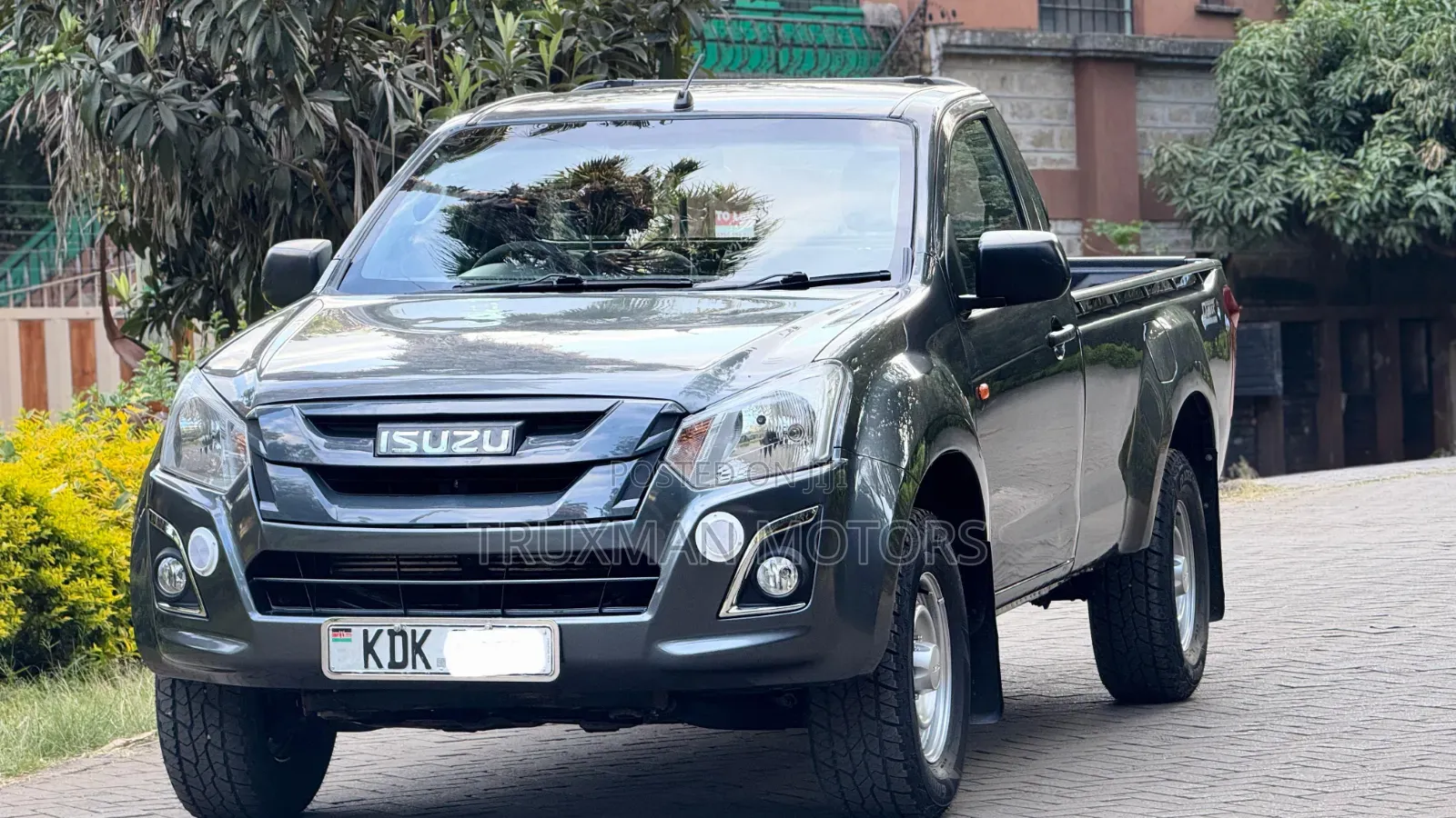 Isuzu D-MAX 2022 Gray