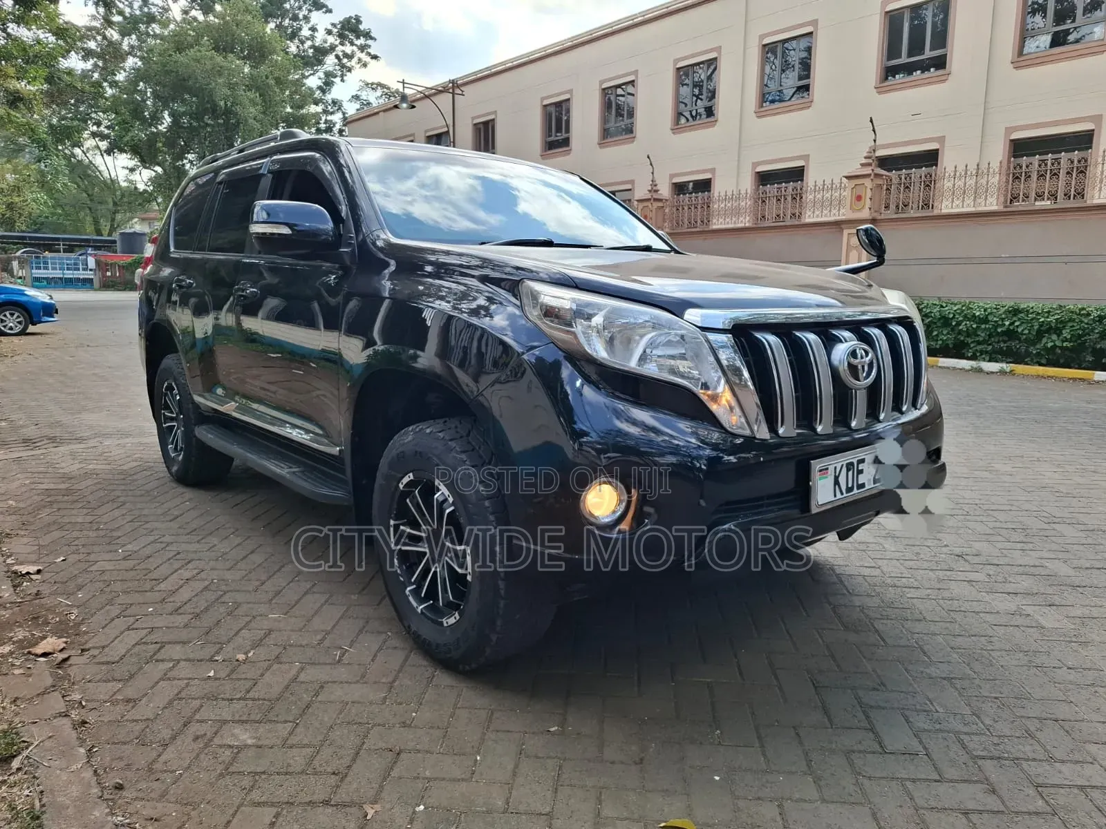 Toyota Land Cruiser Prado 2014 Black