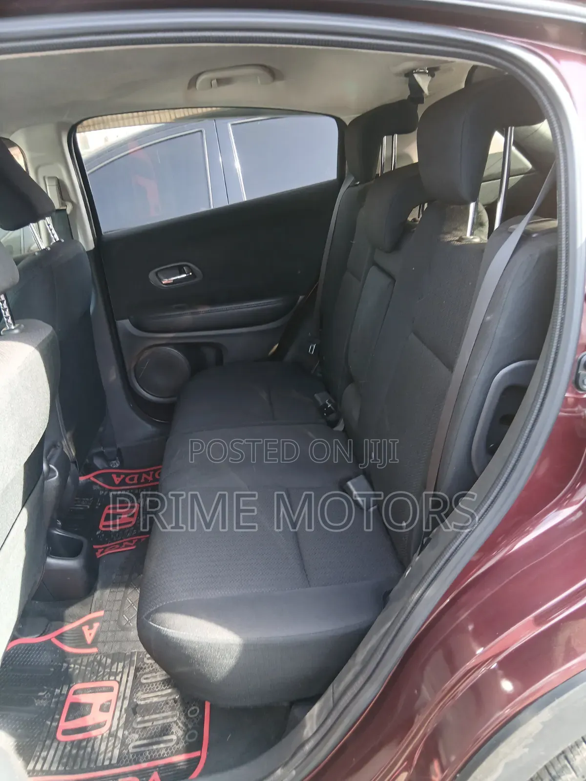 Honda Vezel 1.5 4WD 2014 Maroon