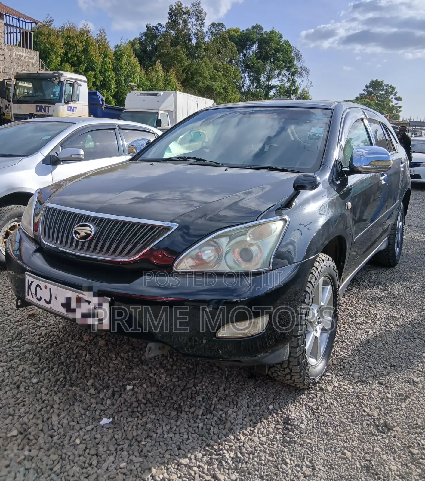 Toyota Harrier 240G 2012 Black