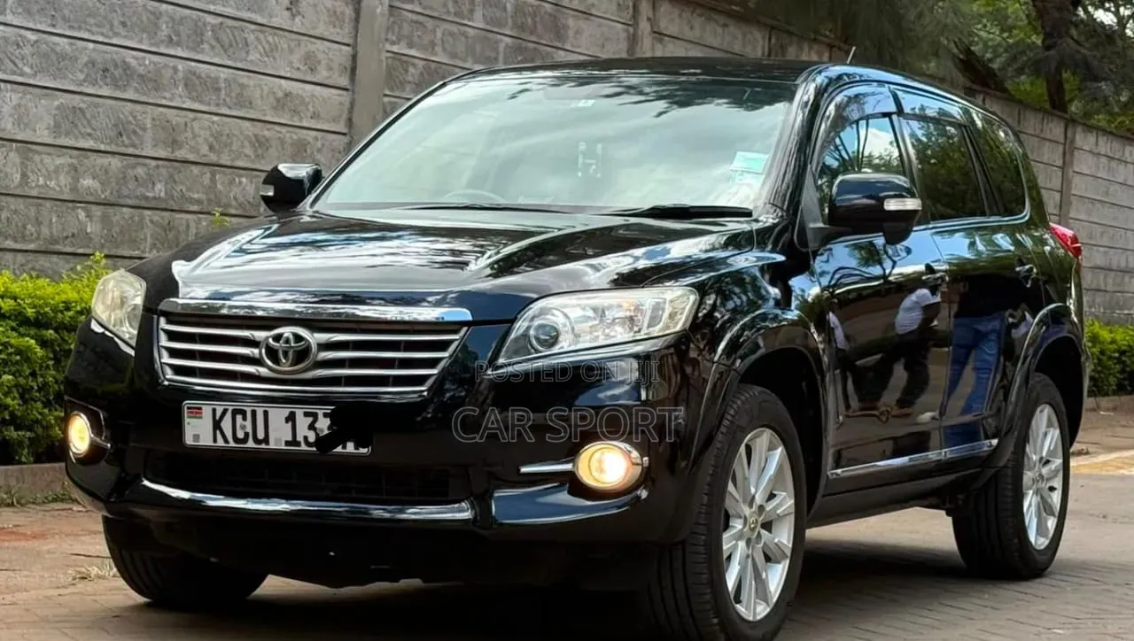 Toyota Vanguard 2012 Black
