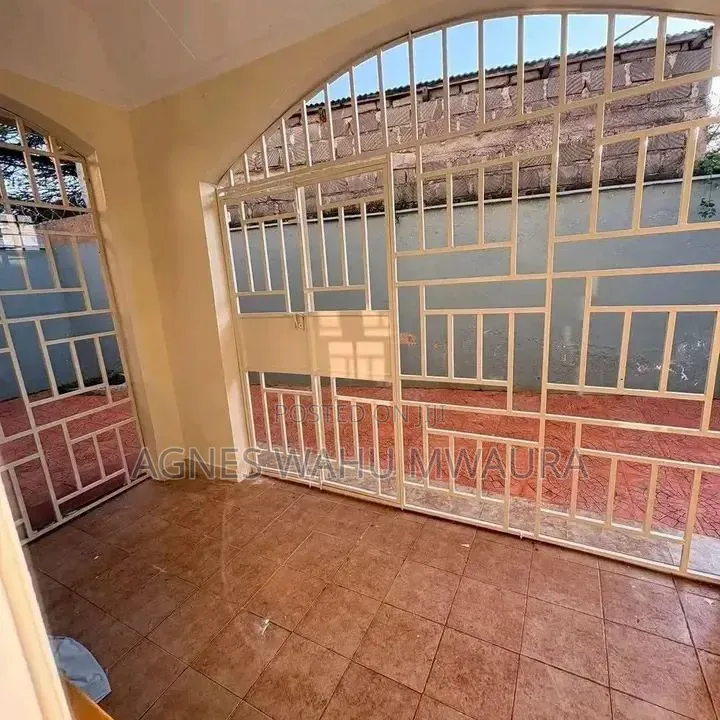 3bdrm Bungalow in Oluulua for sale