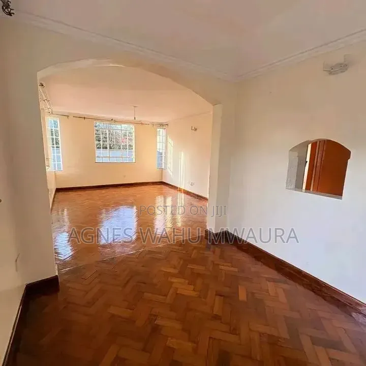 3bdrm Bungalow in Oluulua for sale