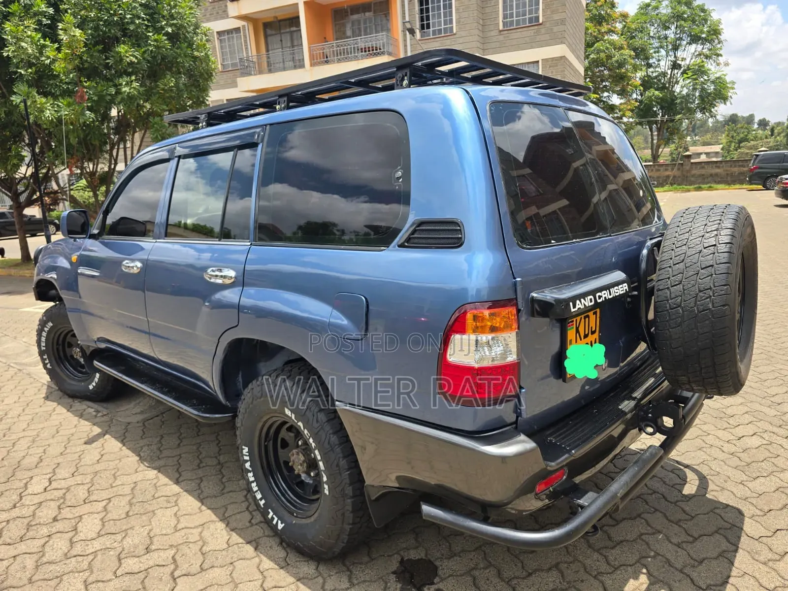 Toyota Land Cruiser 100 4.2 2006 Blue