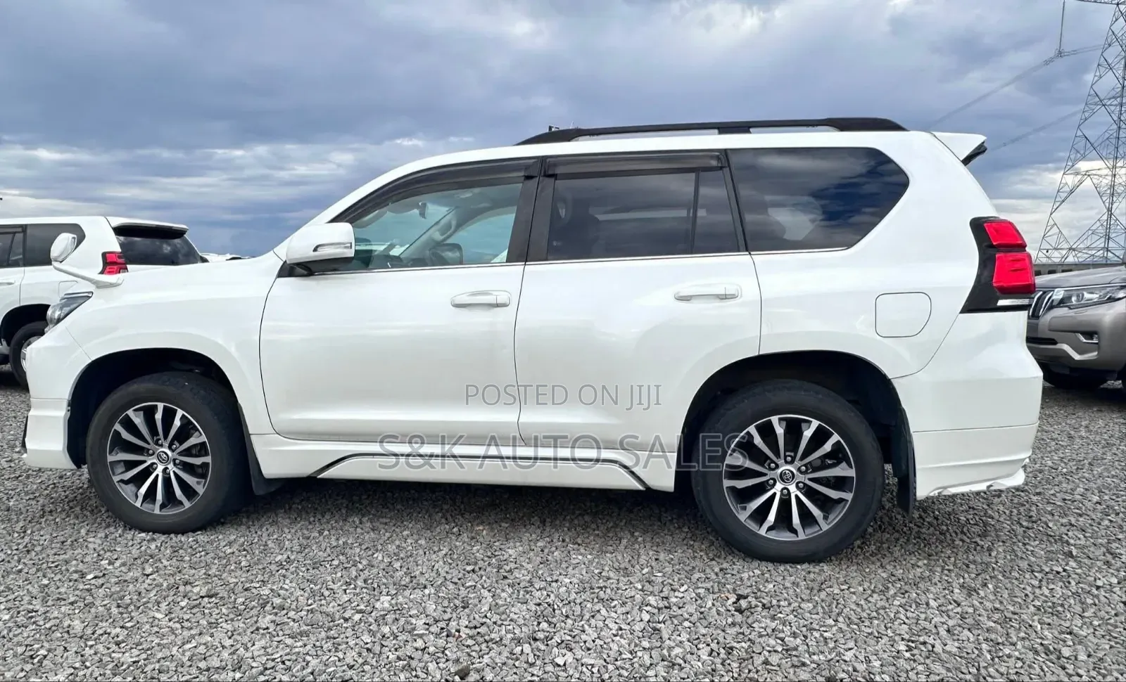 Toyota Land Cruiser Prado 2019 Pearl