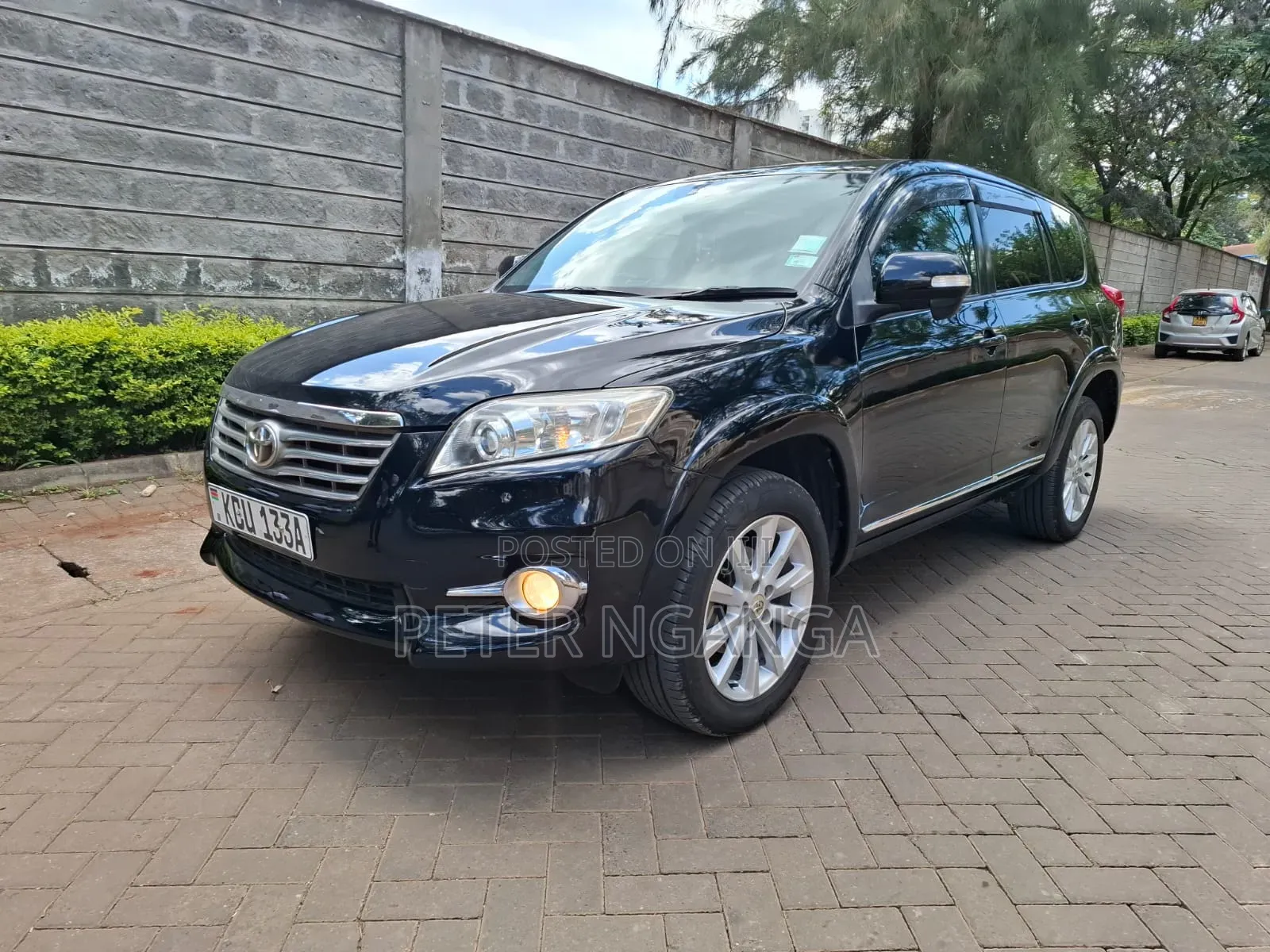 Toyota Vanguard 2012 Matt Black