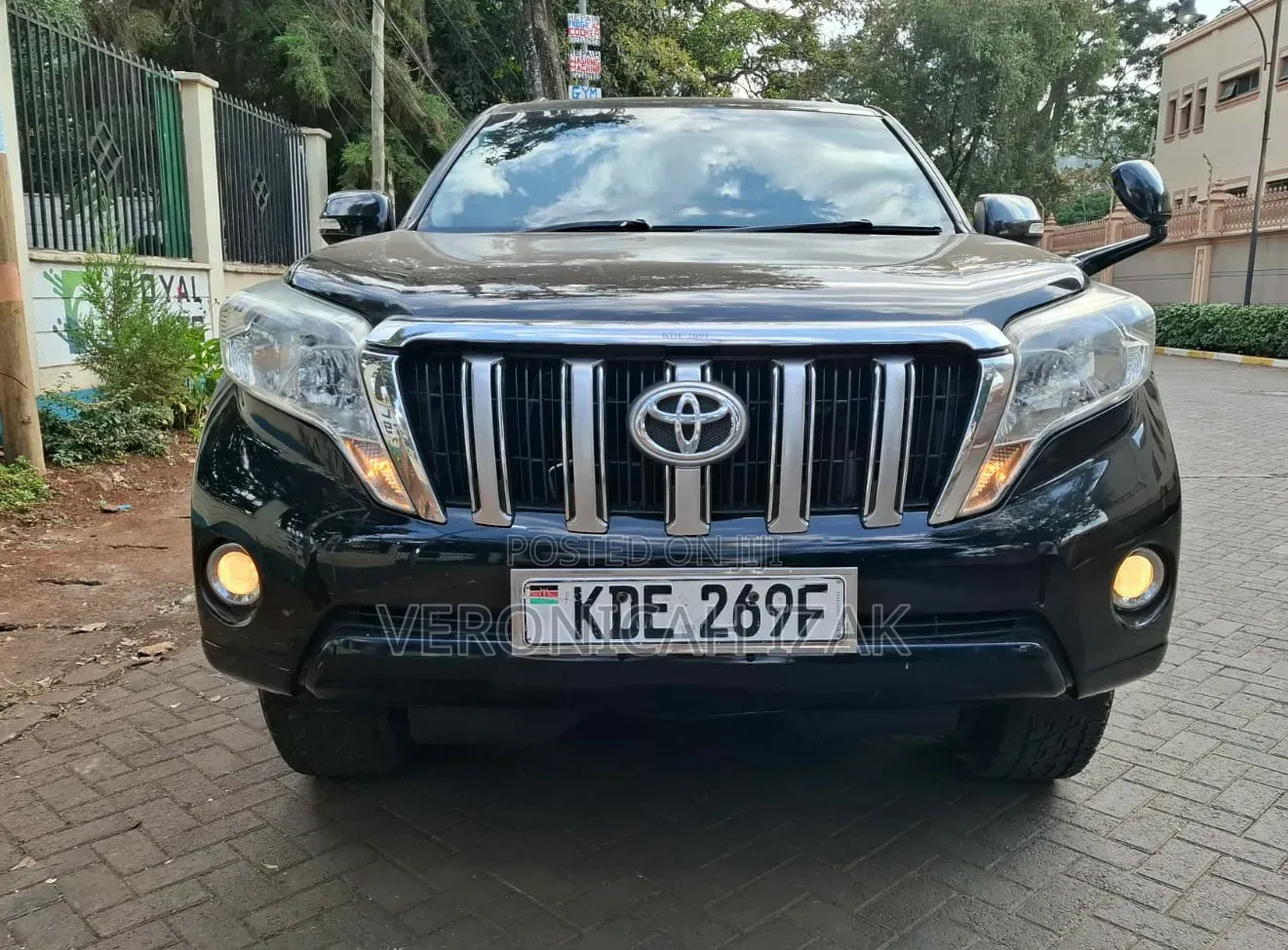 Toyota Land Cruiser Prado 2014 Black