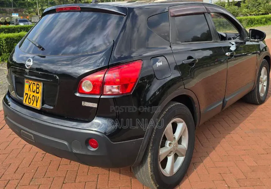 Nissan Dualis 2013 Black