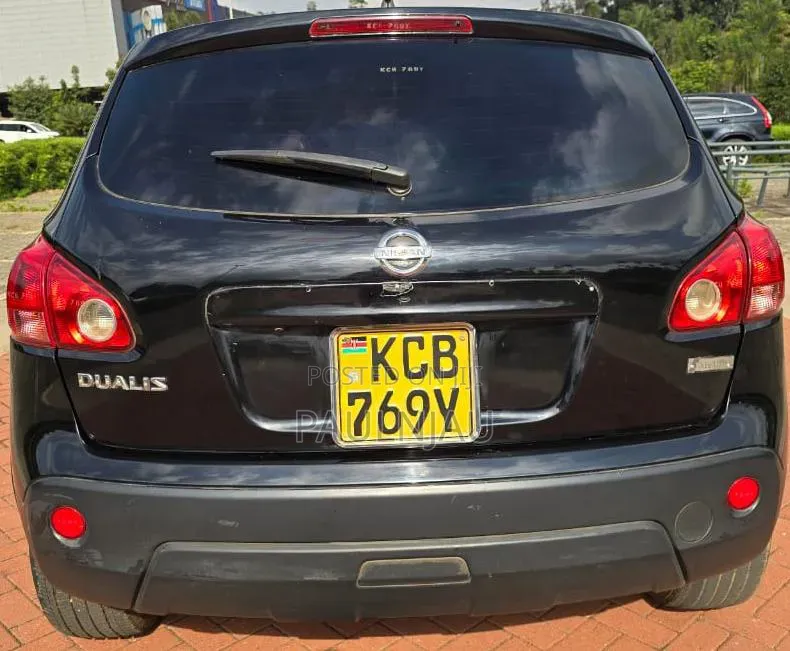 Nissan Dualis 2013 Black