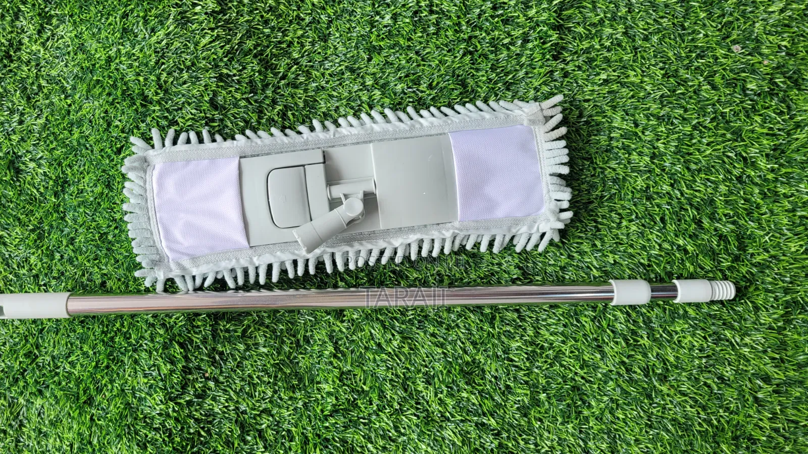360° Rotating Chenille Dust Mop – High-Absorbent Floor Cleaning Mop