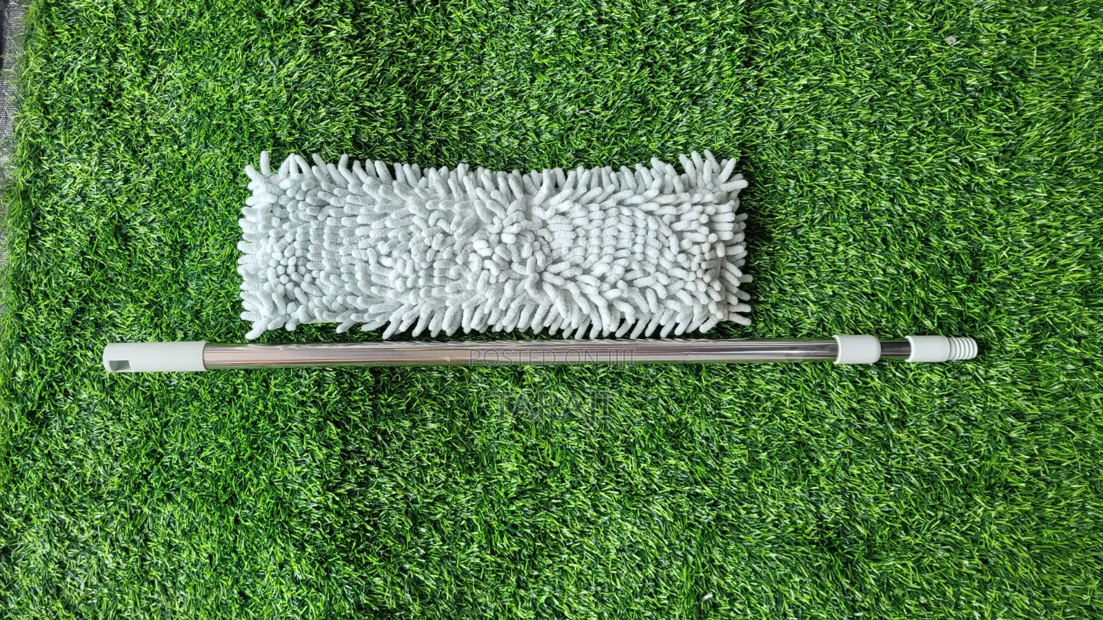 360° Rotating Chenille Dust Mop – High-Absorbent Floor Cleaning Mop