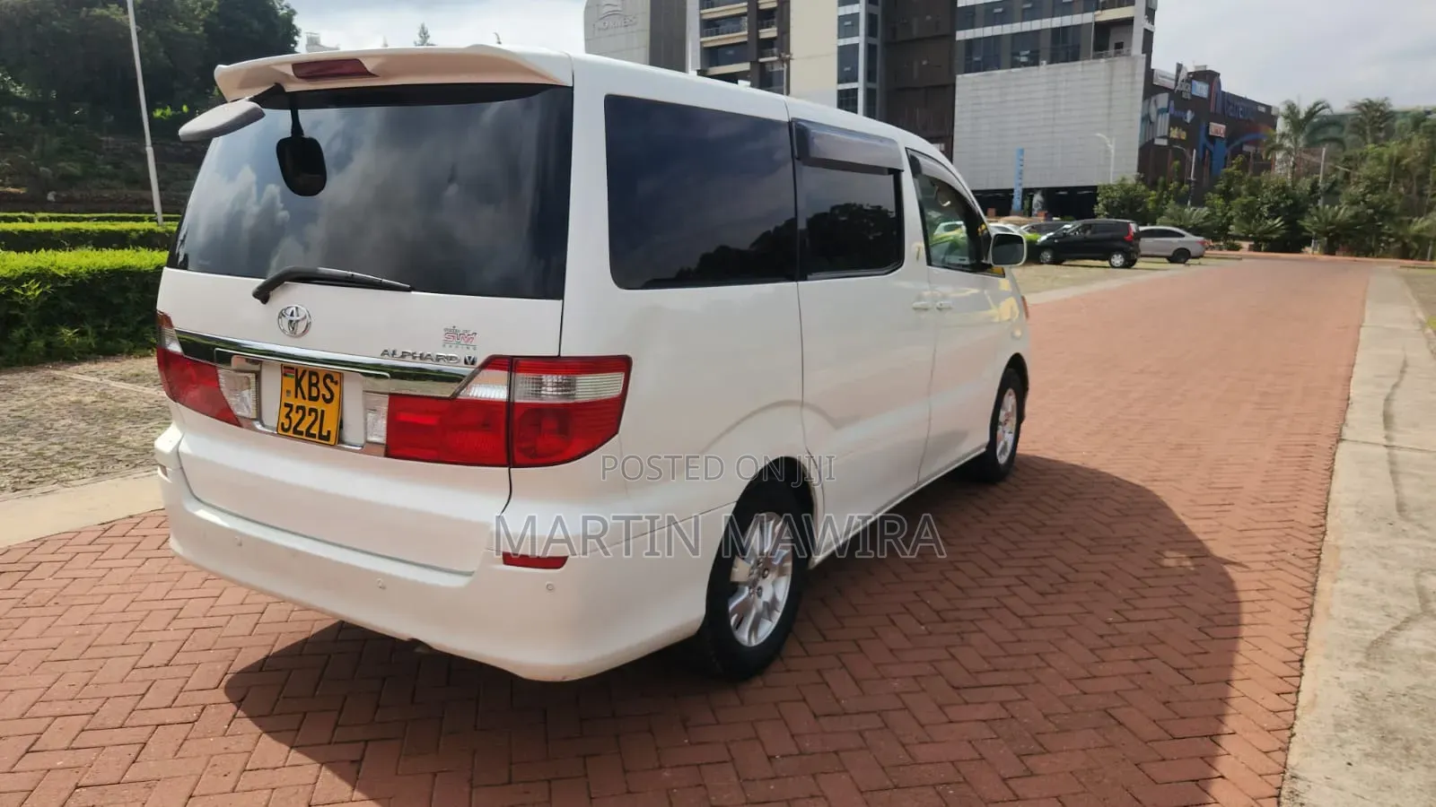 Toyota Alphard 2006 White