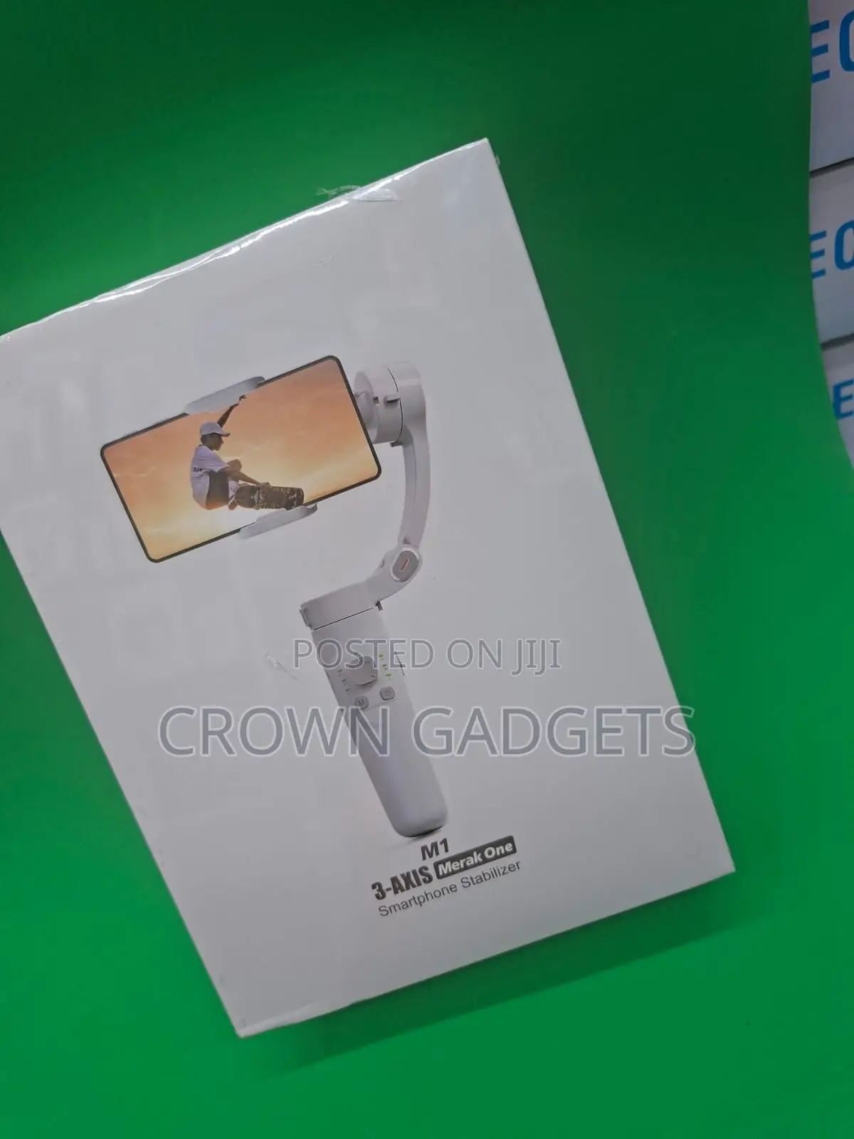 M1 3-Axis Smartphone Gimbal for Vlogging and Travel