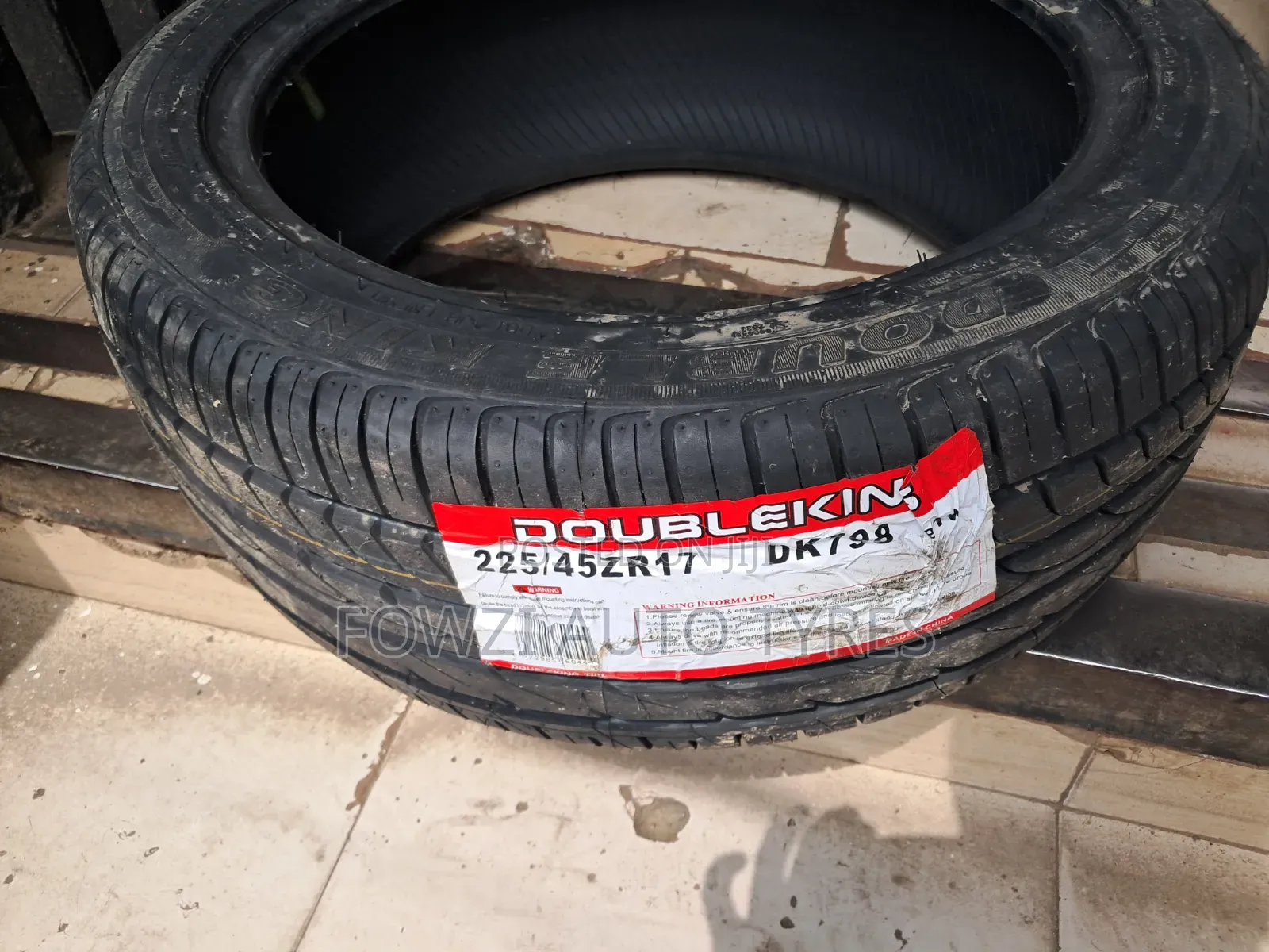 225/45r17 Doubleking