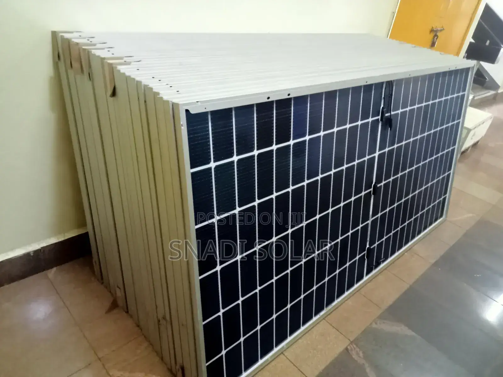 580w Mono Crystalline Solar Panel
