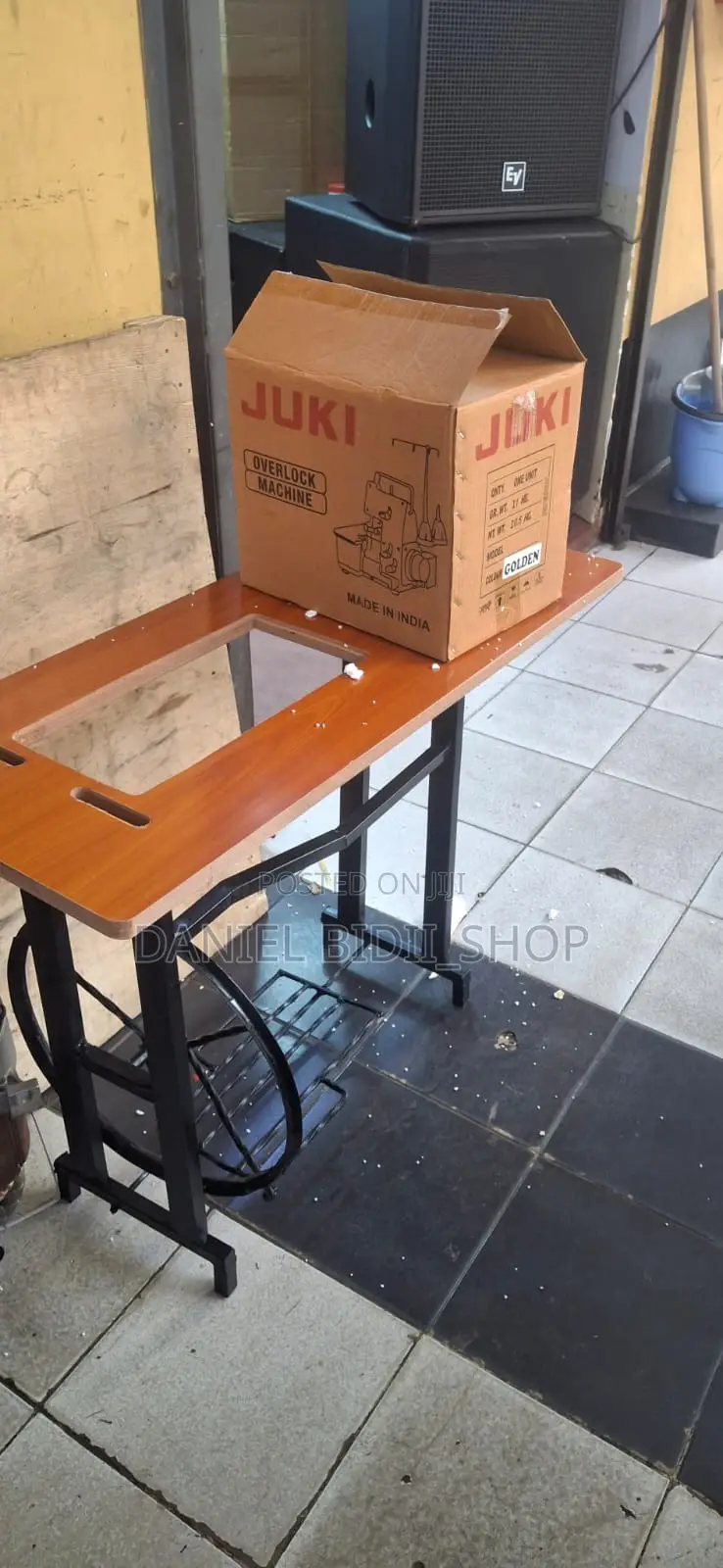 Juki Overlock Machine With Table