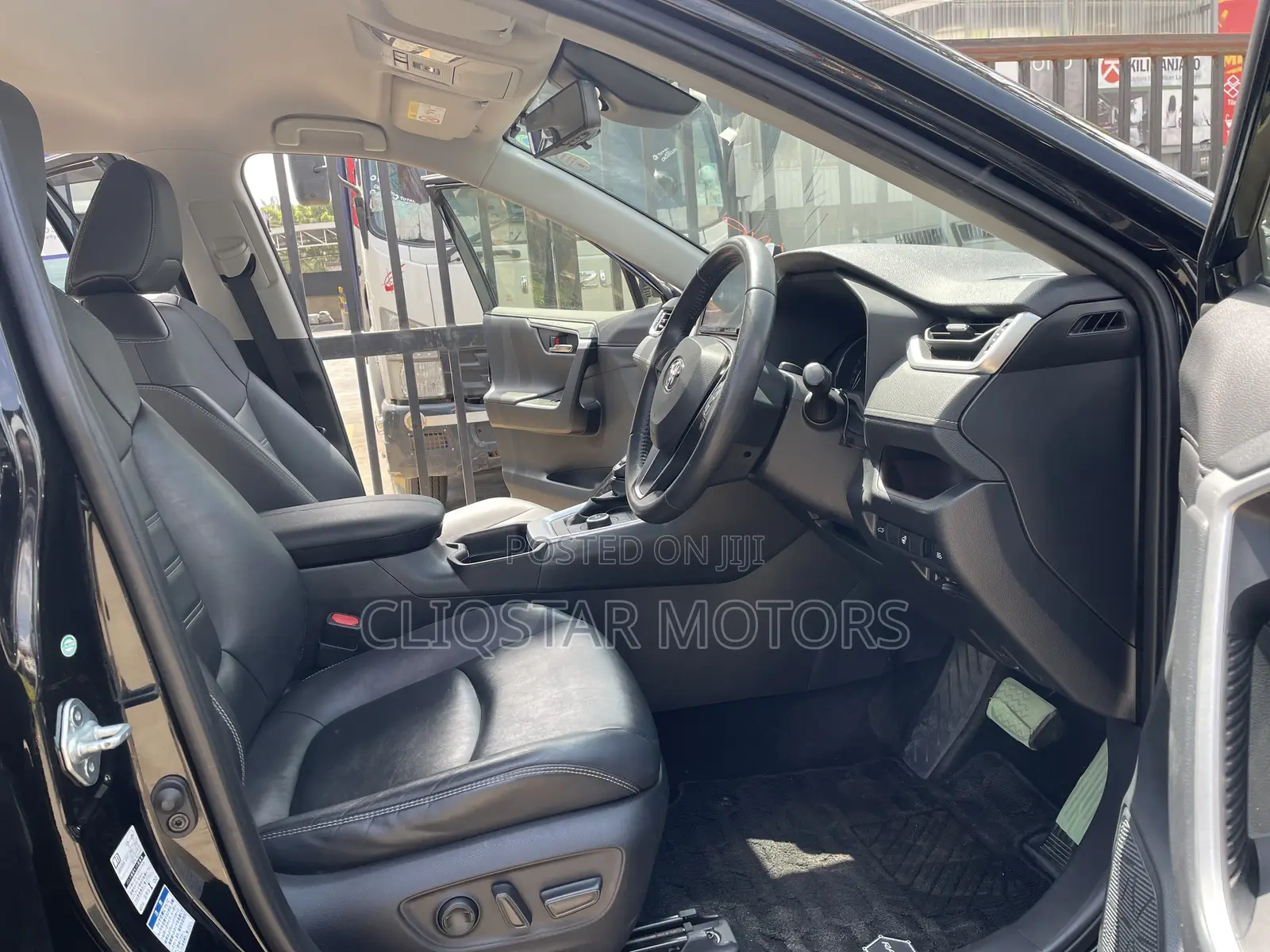Toyota RAV4 Adventure 2019 Black