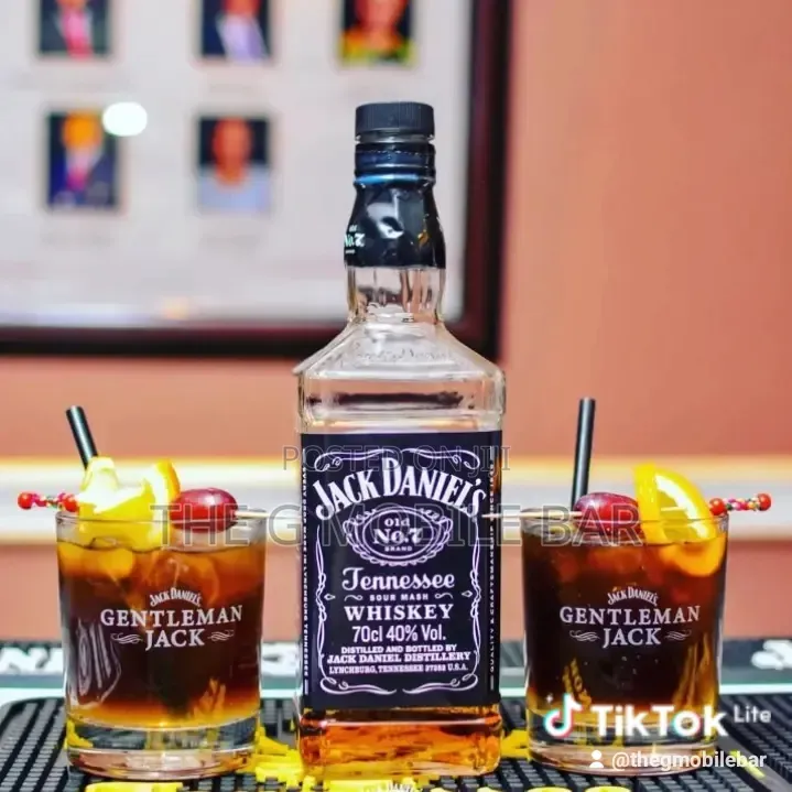 The G Mobile Bar