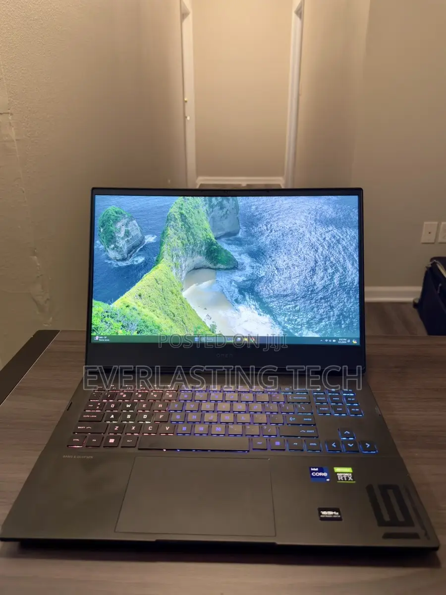 New Laptop HP Omen Slim 16GB Intel Core Ultra 9 SSD 1T