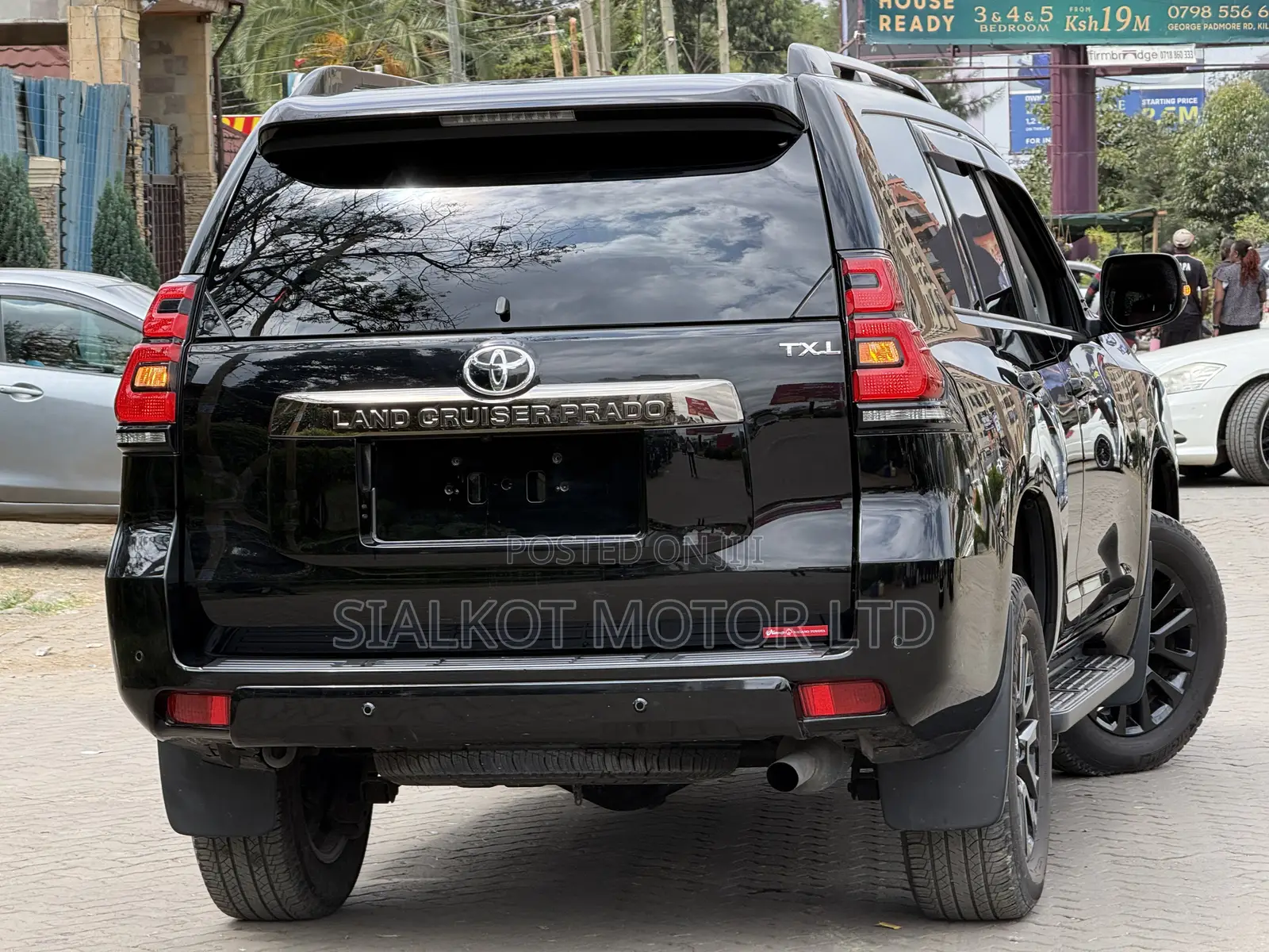 Toyota Land Cruiser Prado 2.7 2021 Black
